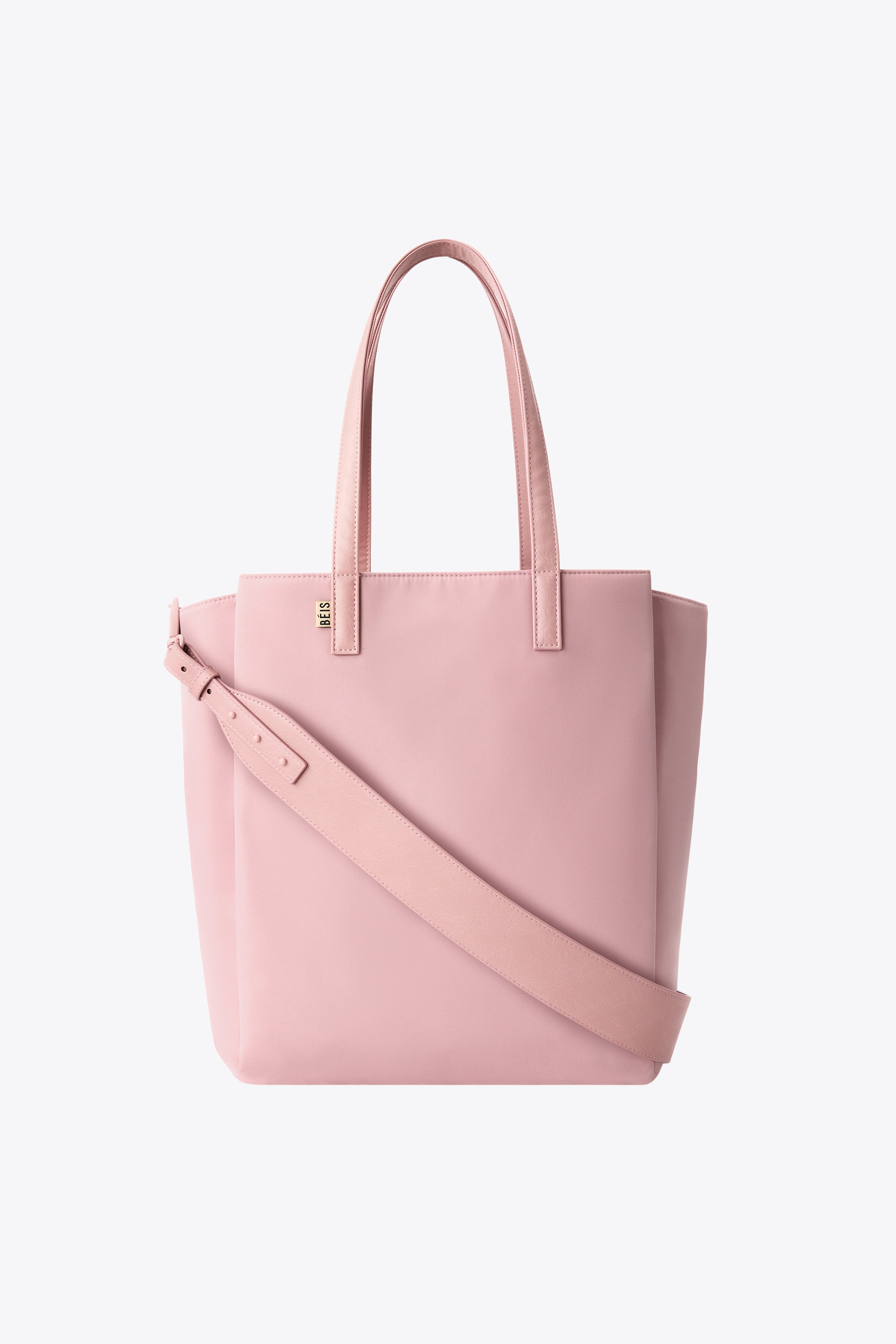 BEIS The Wicked Weekend Bag in Black BEIS The Wicked Weekend Bag in Black