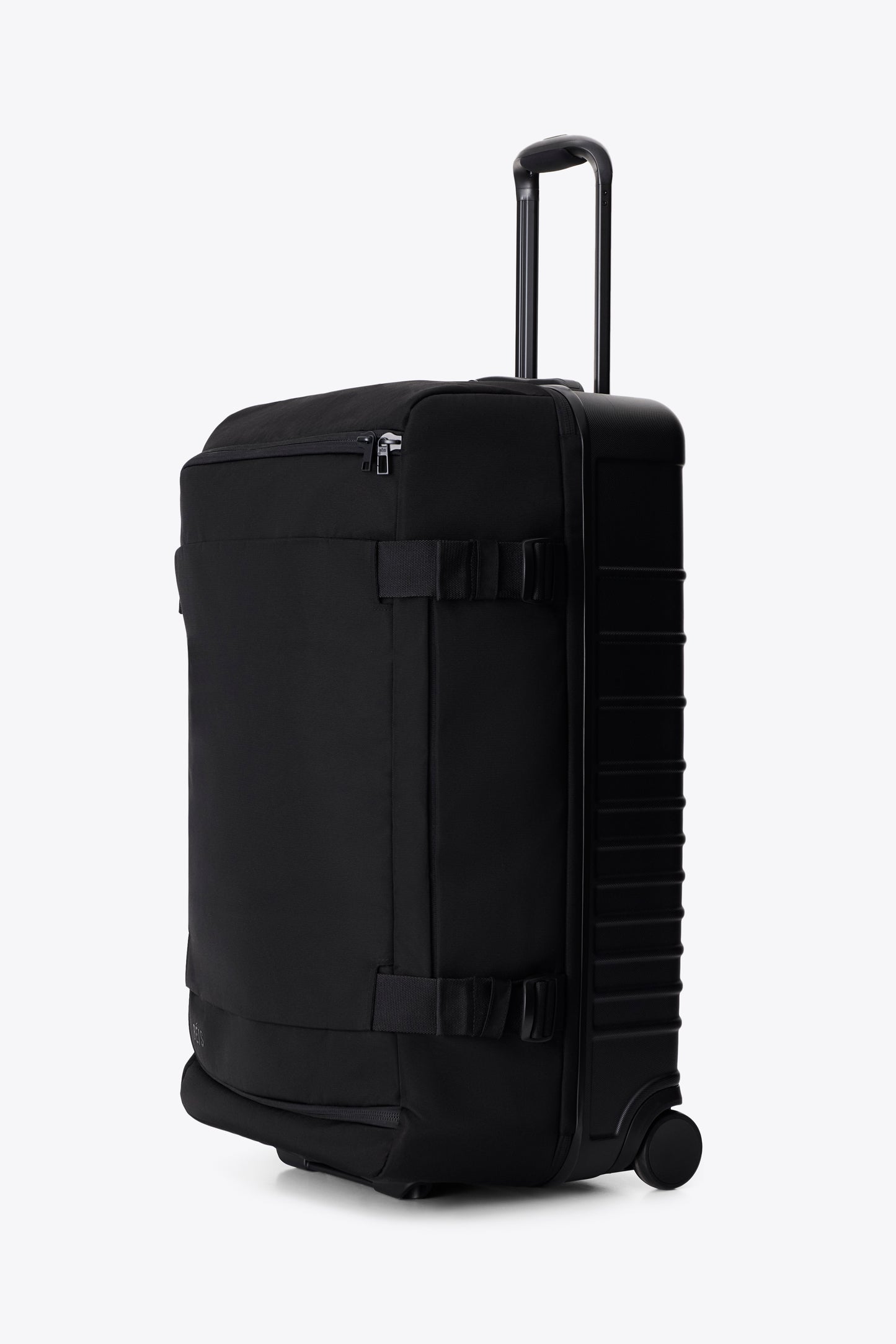 The Pro-Rolling Duffle Check-In in Black