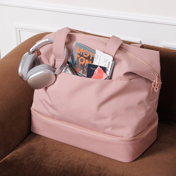 How To Pack A Weekender Like A Pro: Packing Tips & Tricks