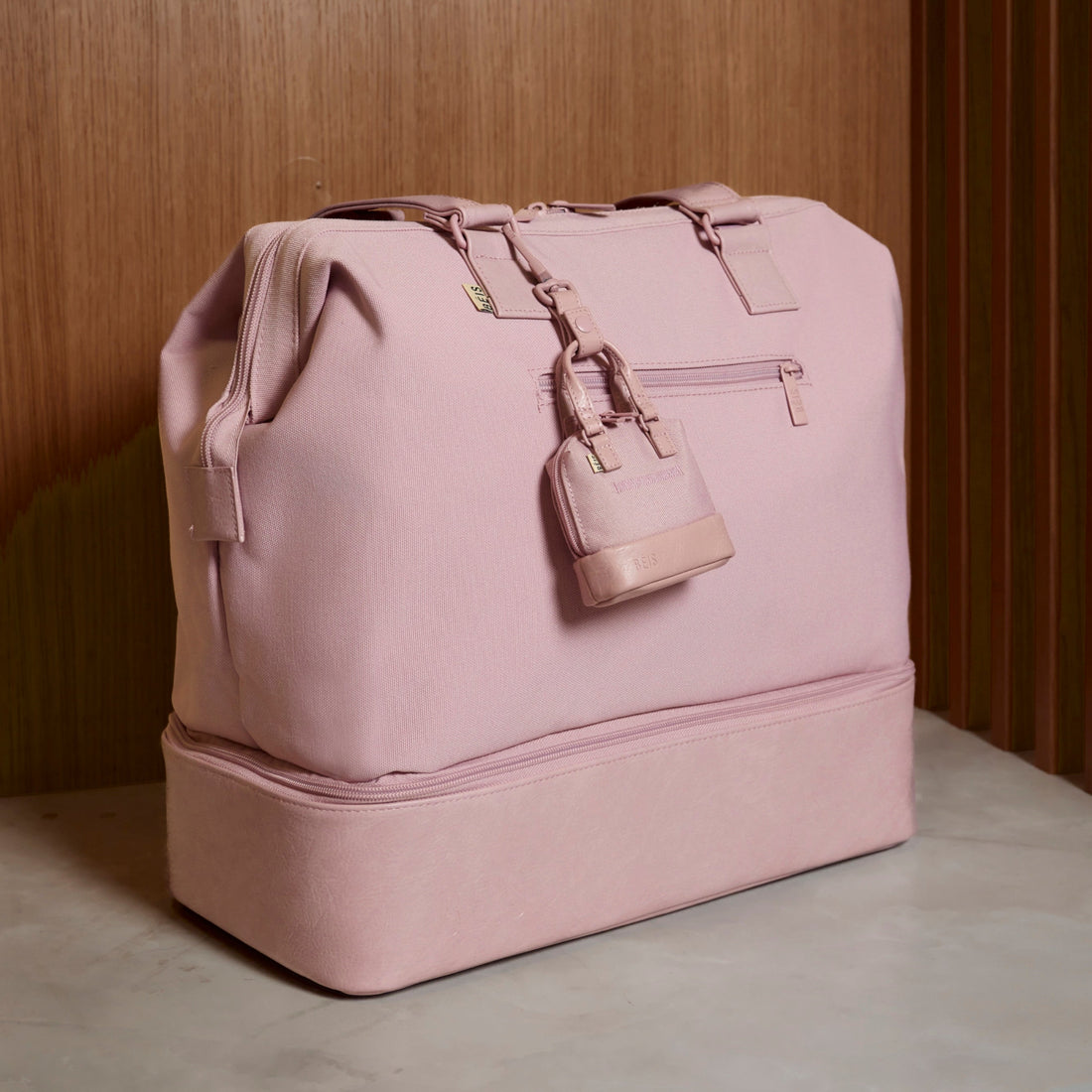Does A Weekender Bag Count As A Personal Item?