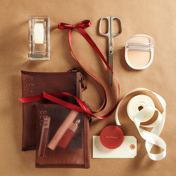 The Ultimate Travel Gift Guide For Everyone On Your List