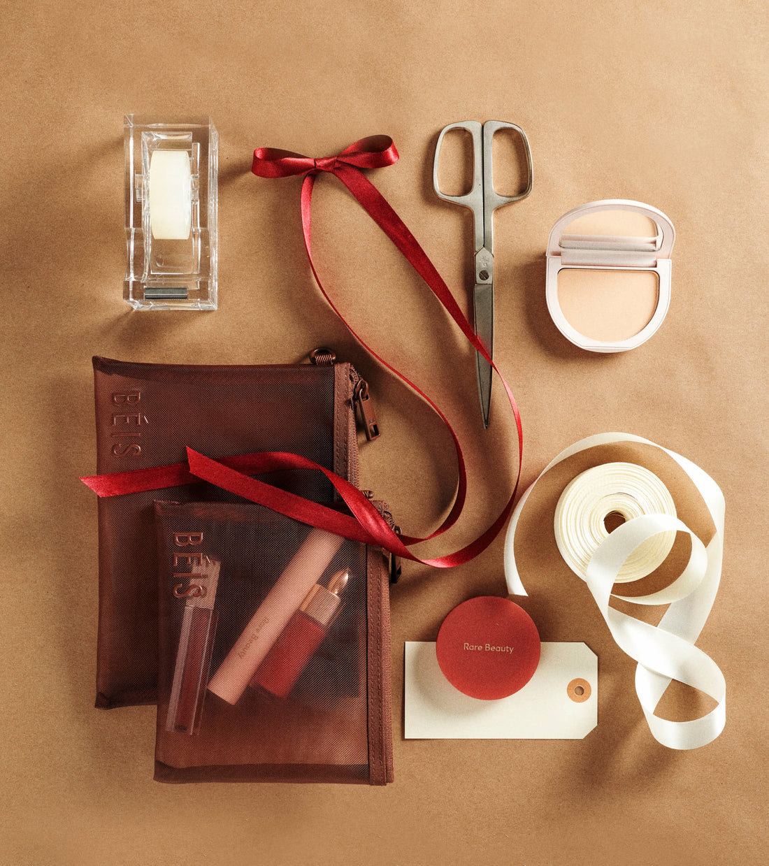The Ultimate Travel Gift Guide For Everyone On Your List