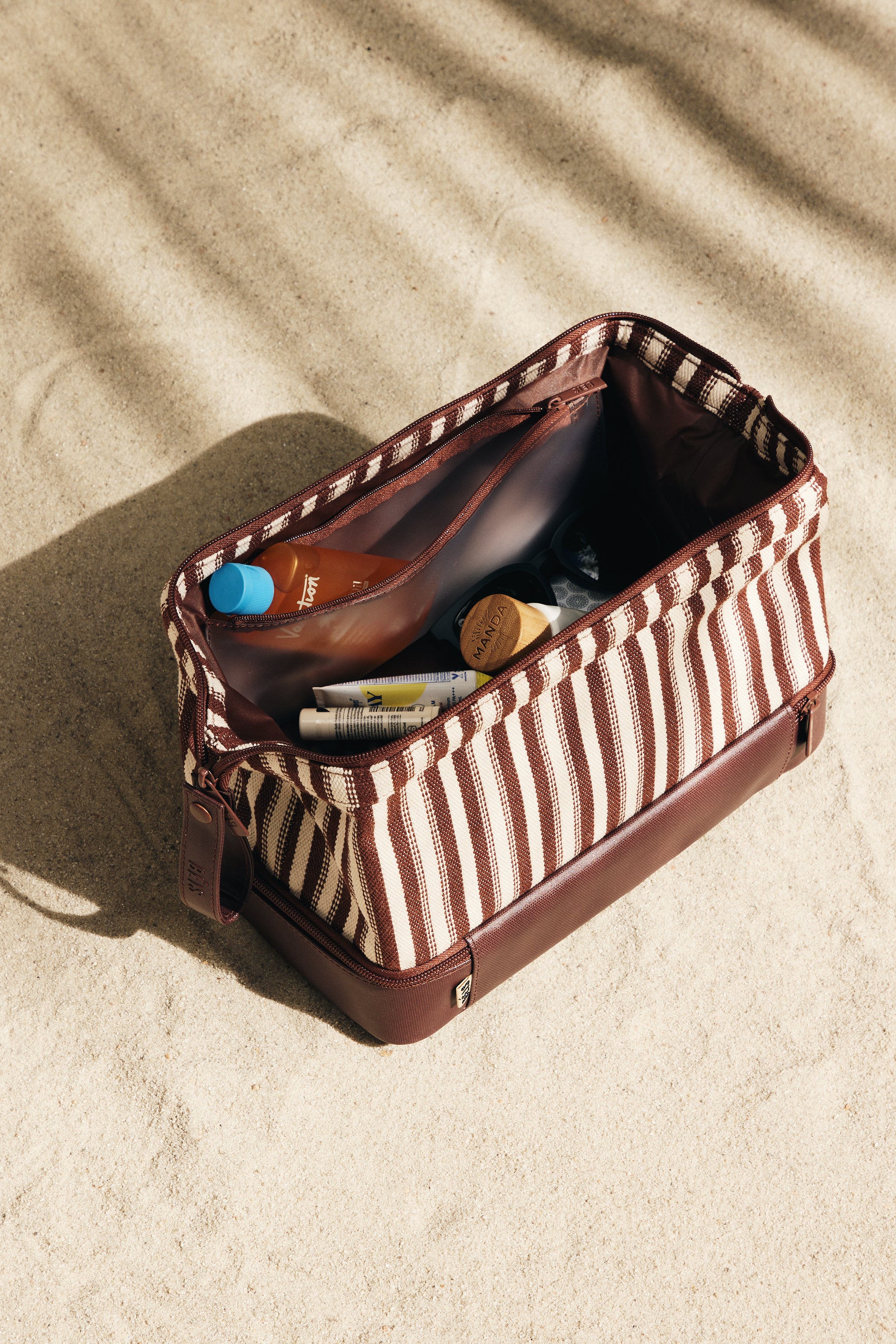 BEIS The Dopp Kit in Maple Stripe Maple Striped Dopp Kit Toiletries Bag