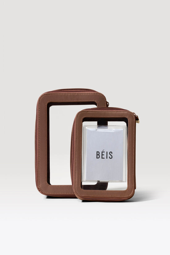 beis makeup travel bag The In Flight Cosmetic Set In Beige Makeup bags Say goodbye to chaosthis pouch keeps your beauty must What's In My Make Up