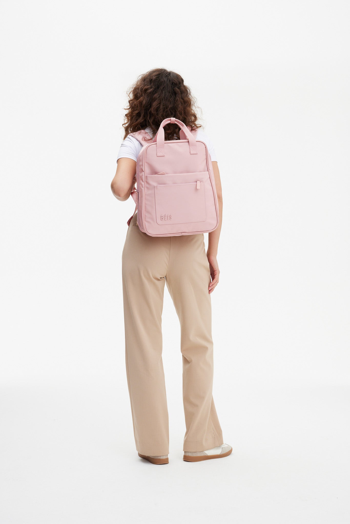 The Expandable Backpack in Atlas Pink