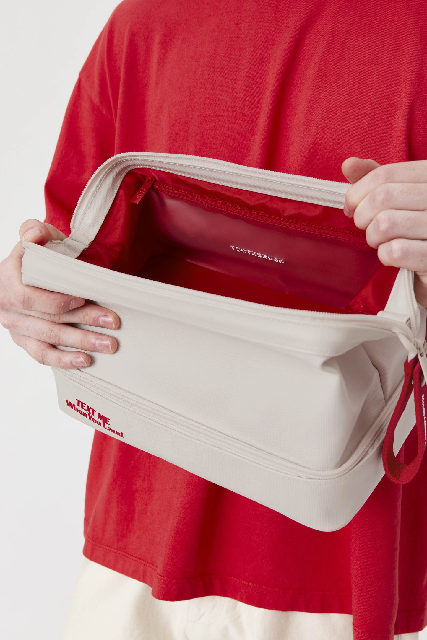 Resale The Dopp Kit in Ghost White