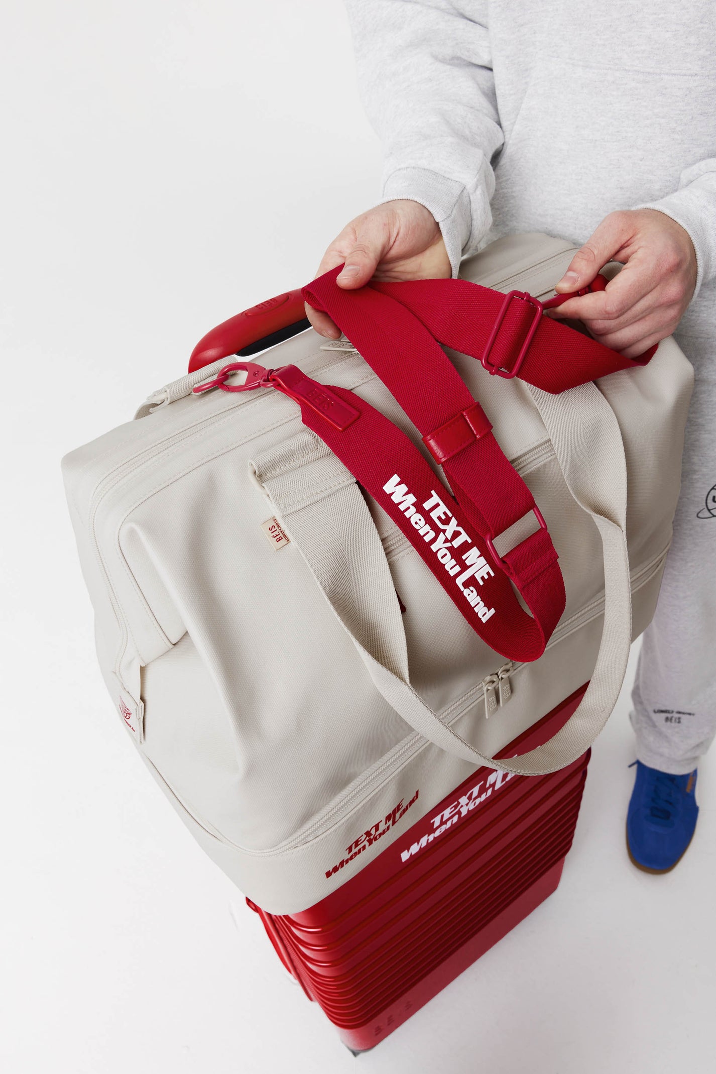 BÉIS x Lonely Ghost 'The Shoulder Strap' in Text Me Red - Red Shoulder ...