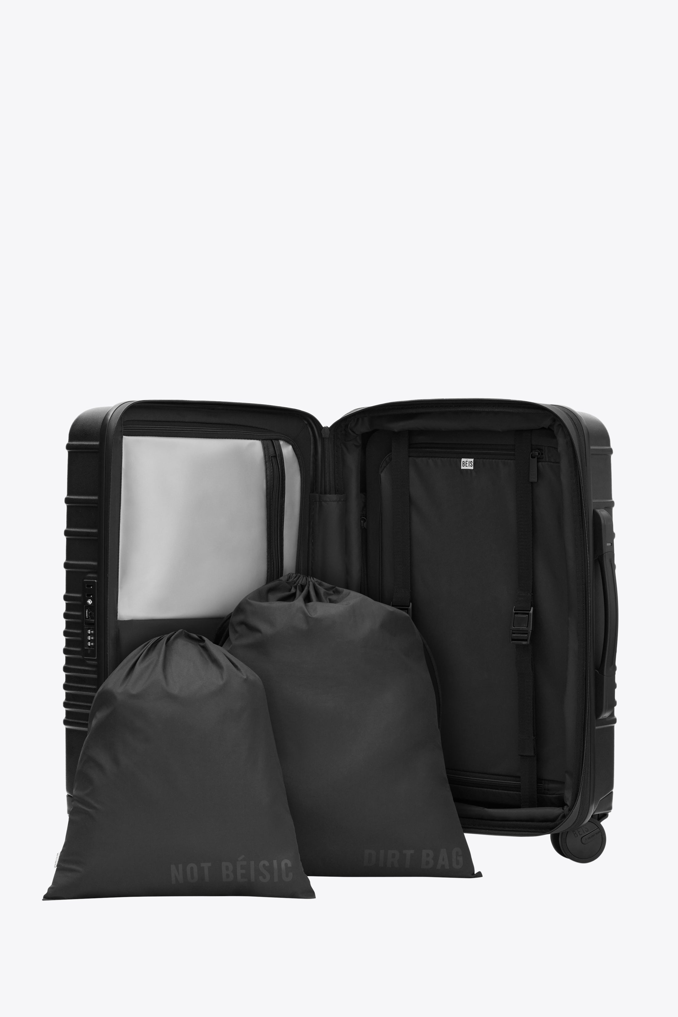 BÉIS 'The CarryOn Roller' in All Black All Black Carry On Rolling