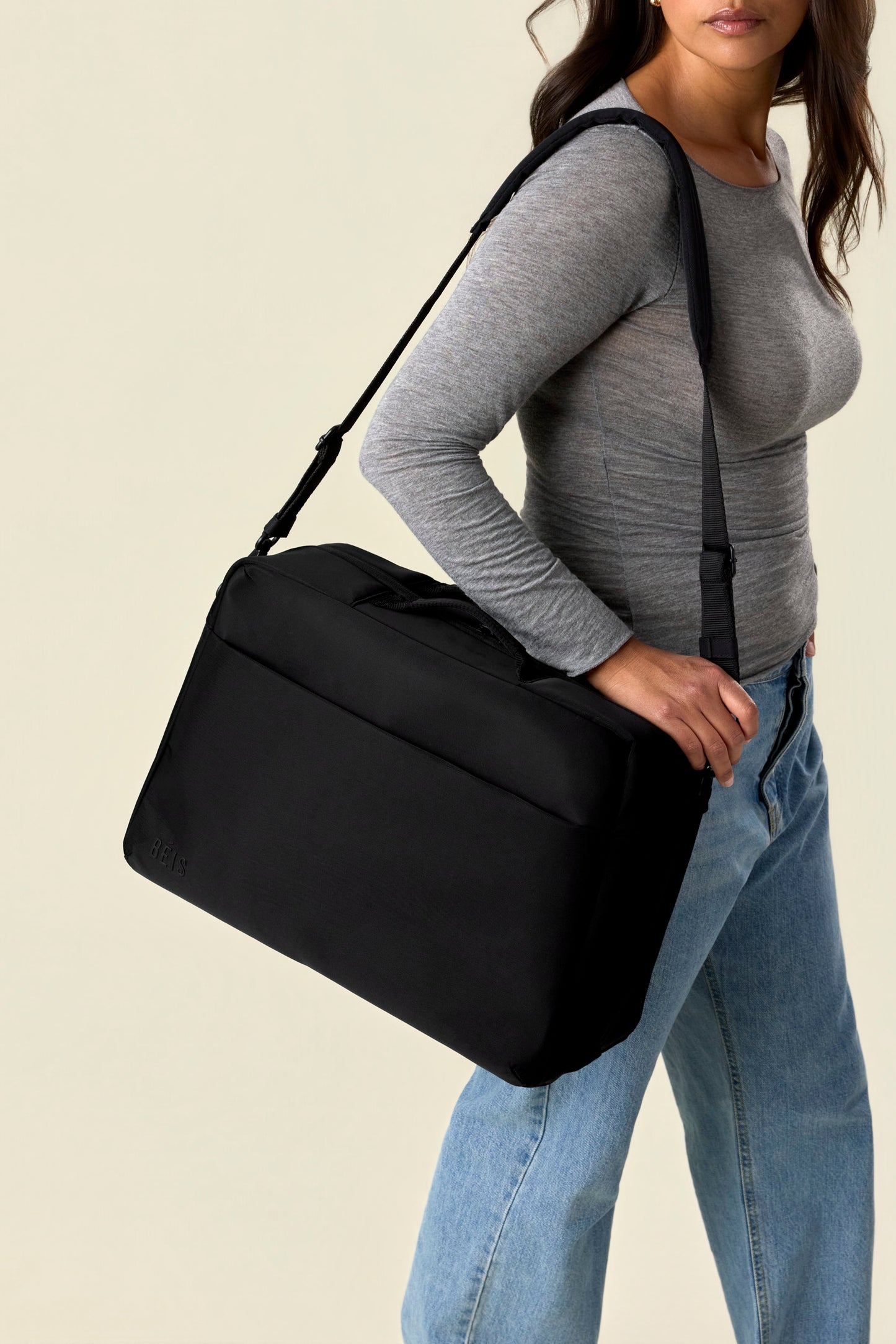 The Ultimate Travel Duffle in Black