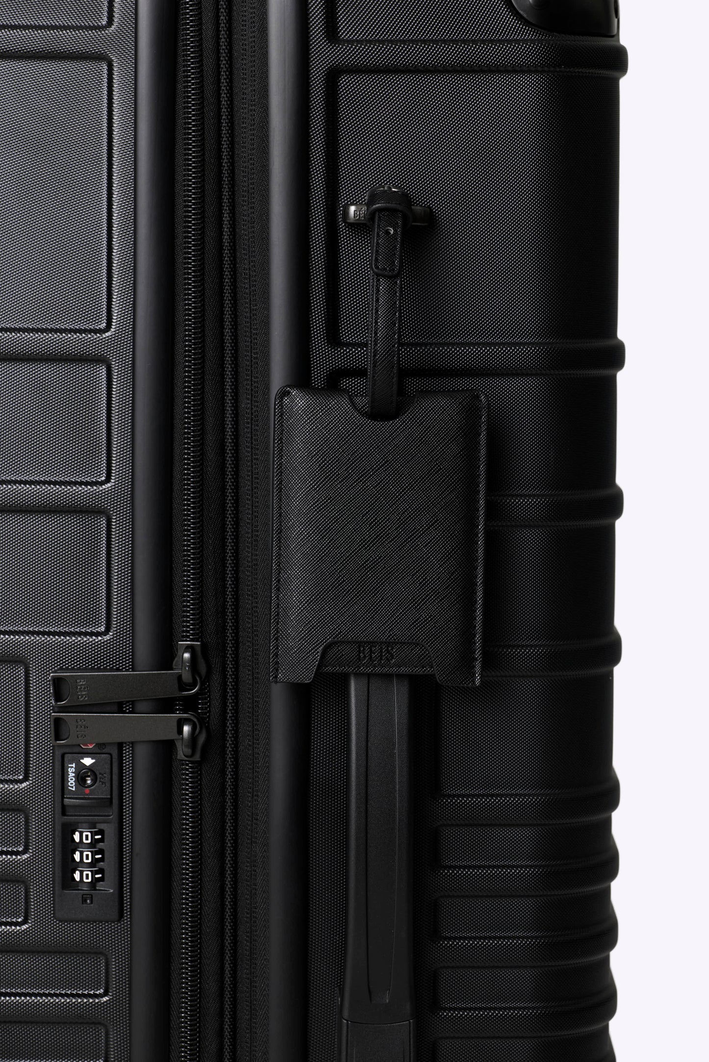 The Luggage Tag in Black