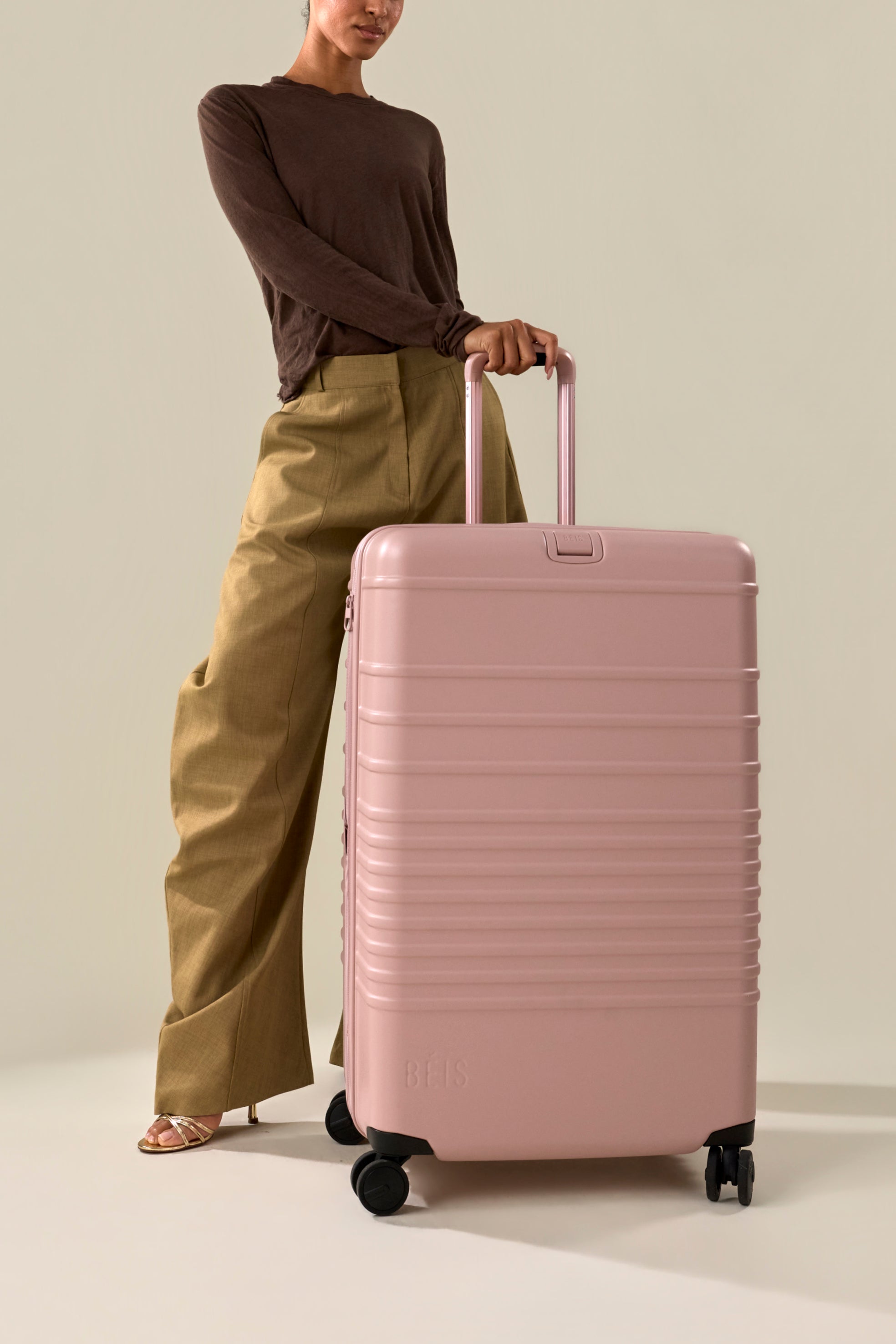 BÉIS 'The NEW Luggage Starter Set' in Atlas Pink