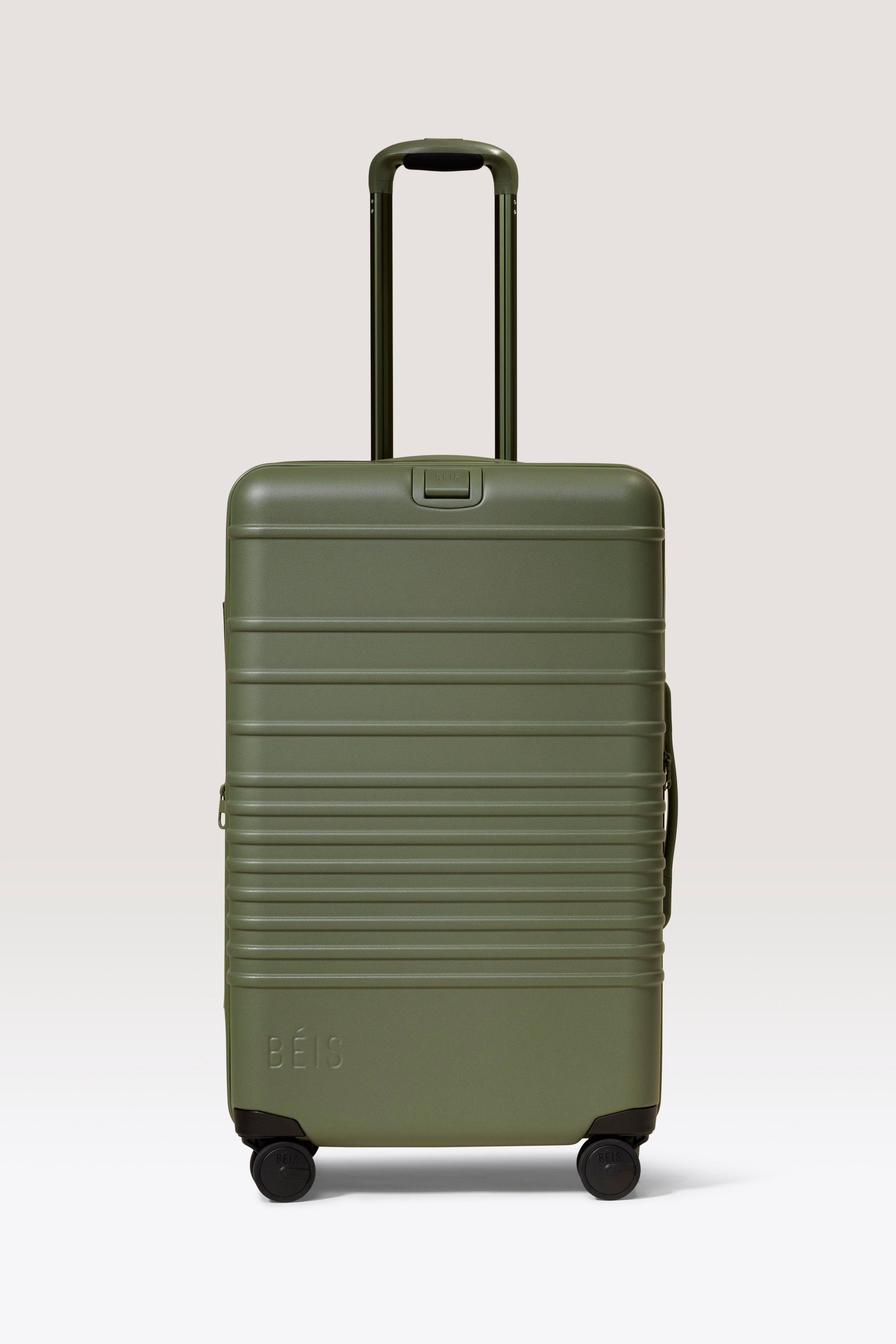 The Medium Check-In Roller - Olive