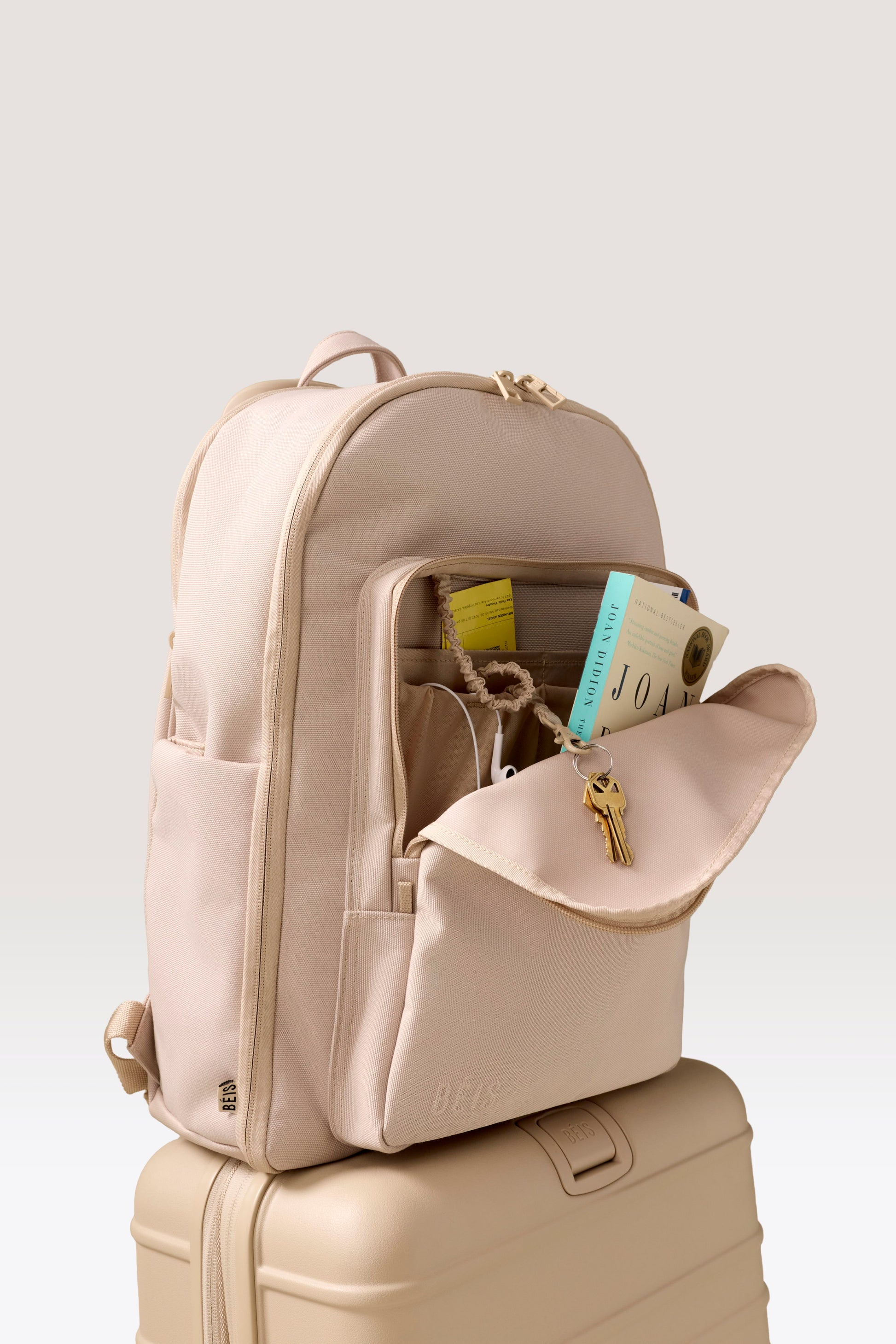 BÉIS 'The Backpack' in Beige