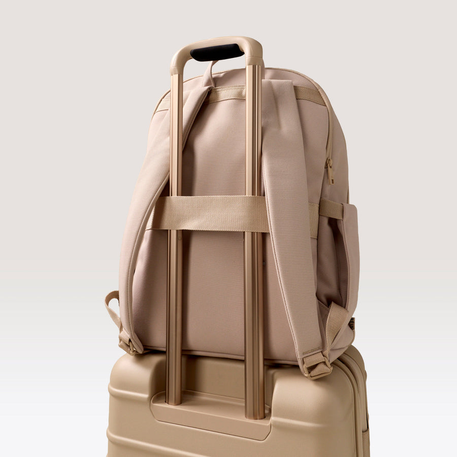 BÉIS 'The Backpack' in Beige