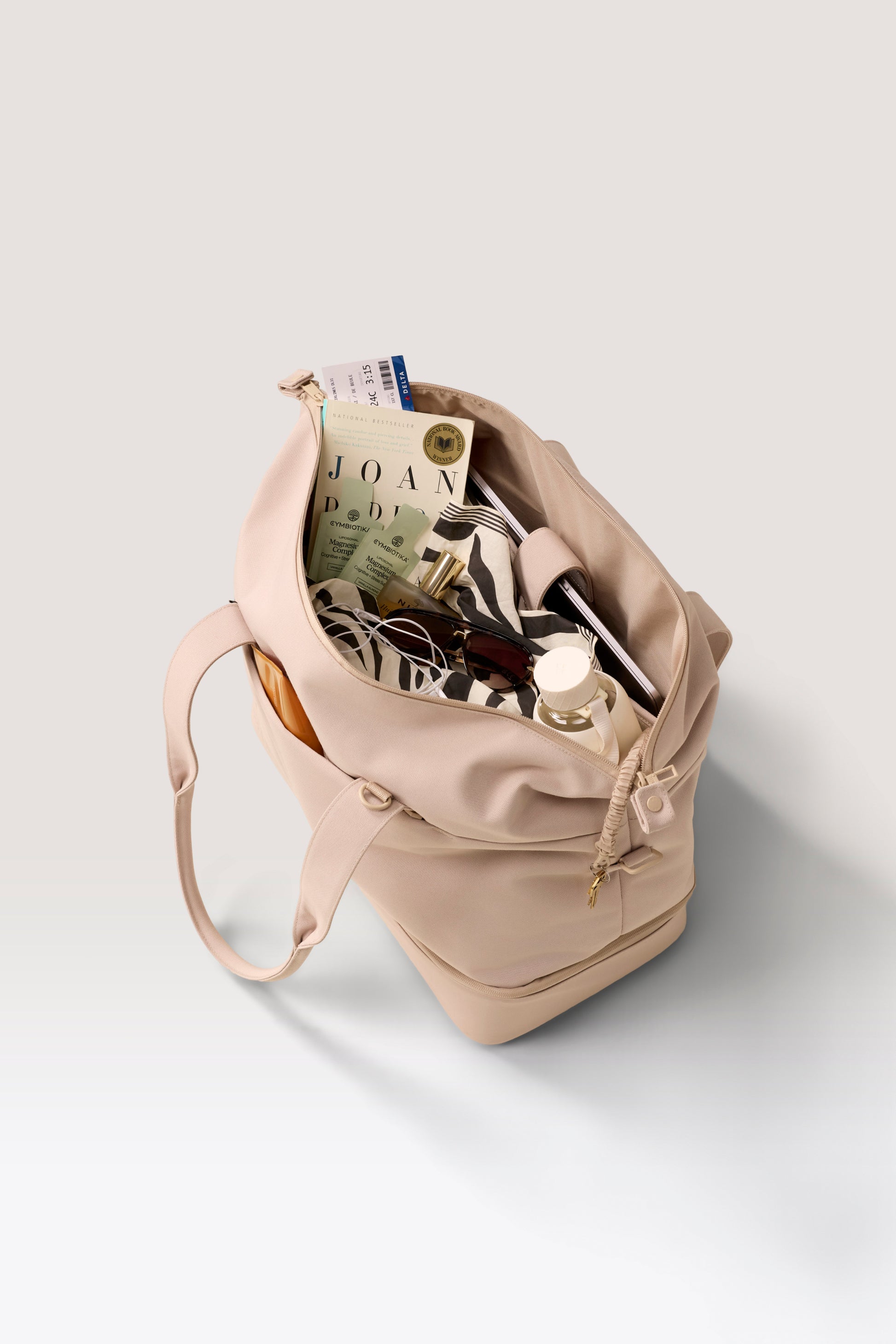 BÉIS 'The Weekender' in Beige