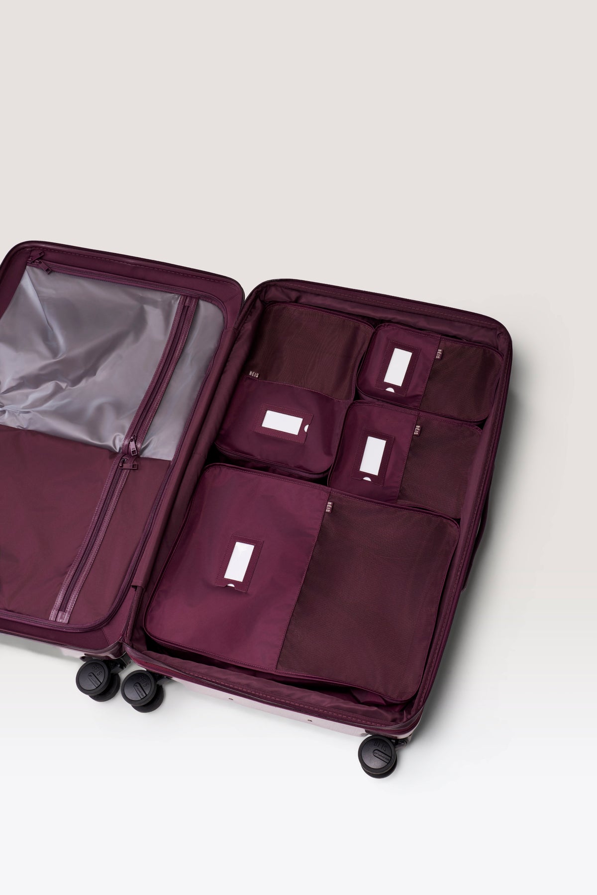 The Packing Cube Extra Large in Plum