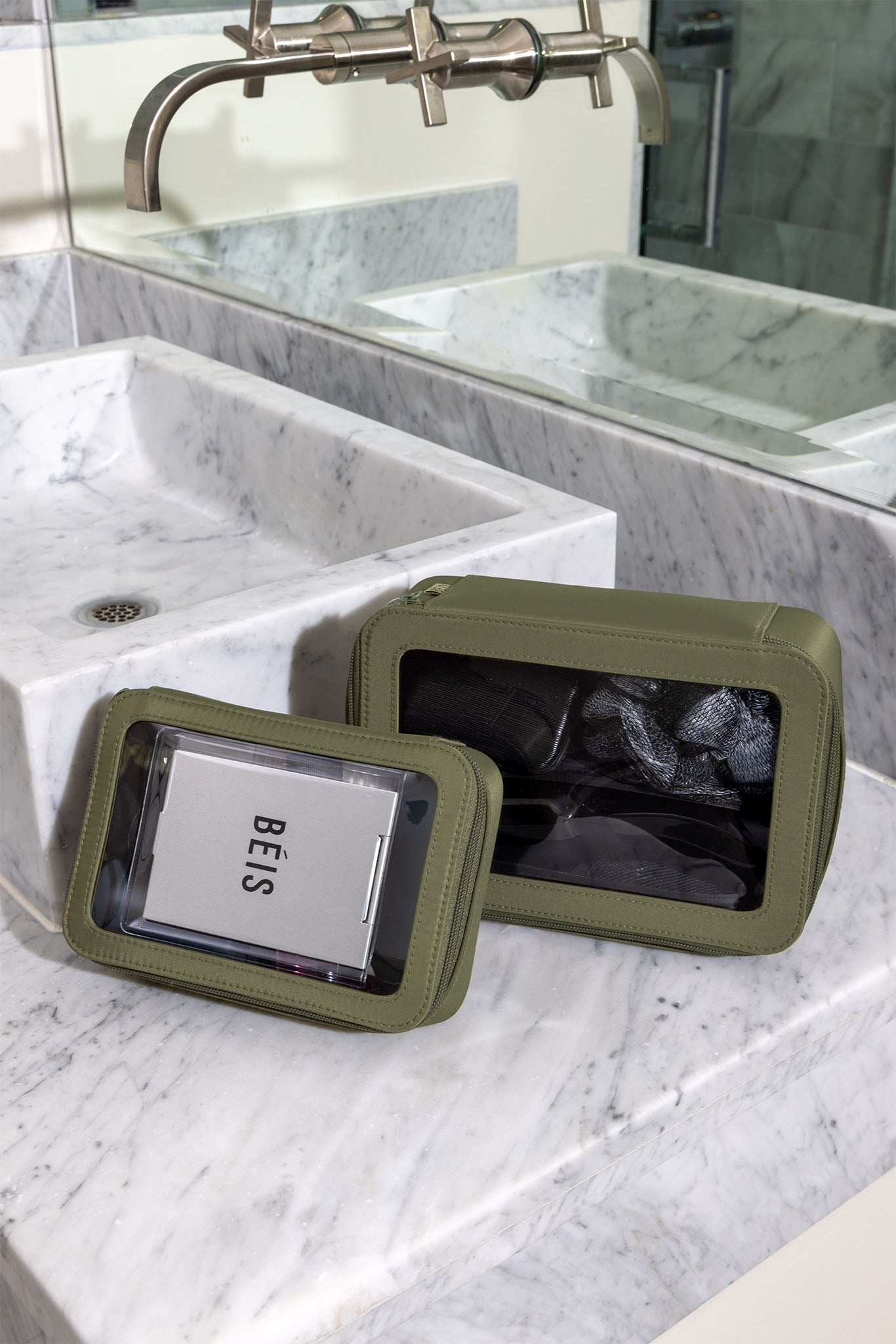 Resale The In Flight Cosmetic Set in Olive