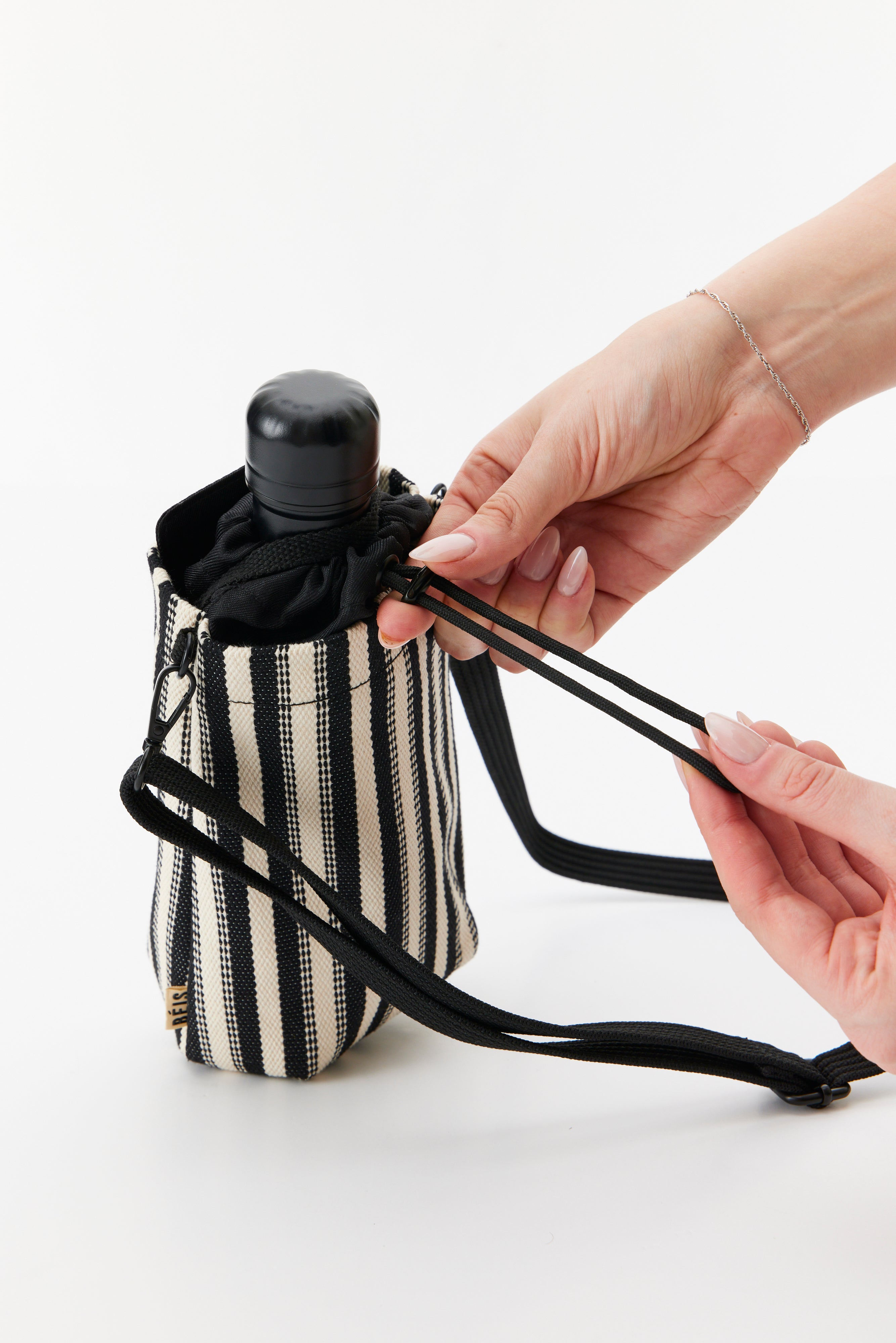 BEIS ベイス　バッグ　美品 BÉIS 'The Weekender' in Black - Black Travel Bag & Overnight