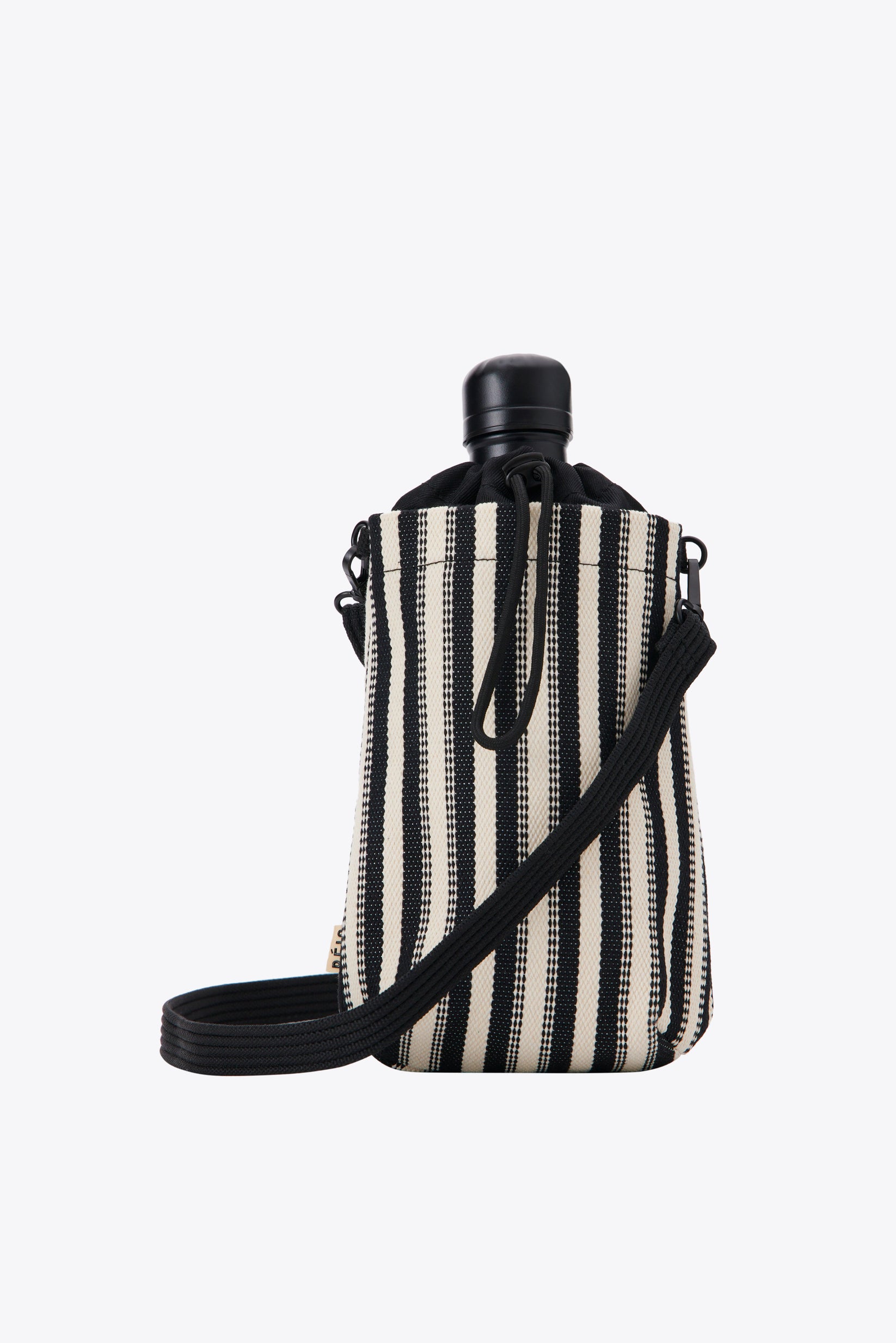 BÉIS 'The Water Bottle Crossbody' in Black Stripe - Black & White ...