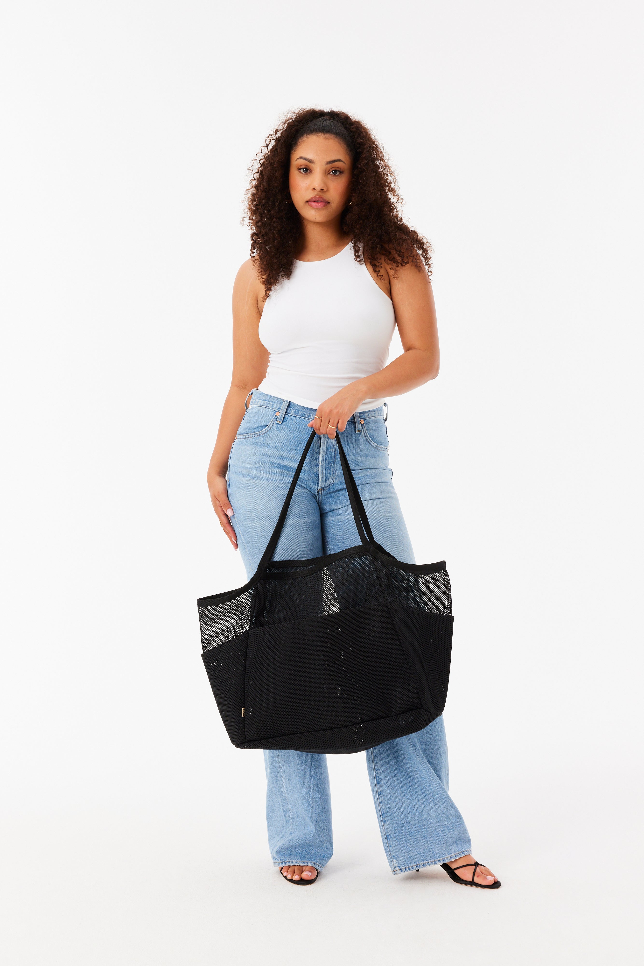 BEIS The Mesh Beach Tote in Black Mesh Beach Bag Beach Tote Bag in Black