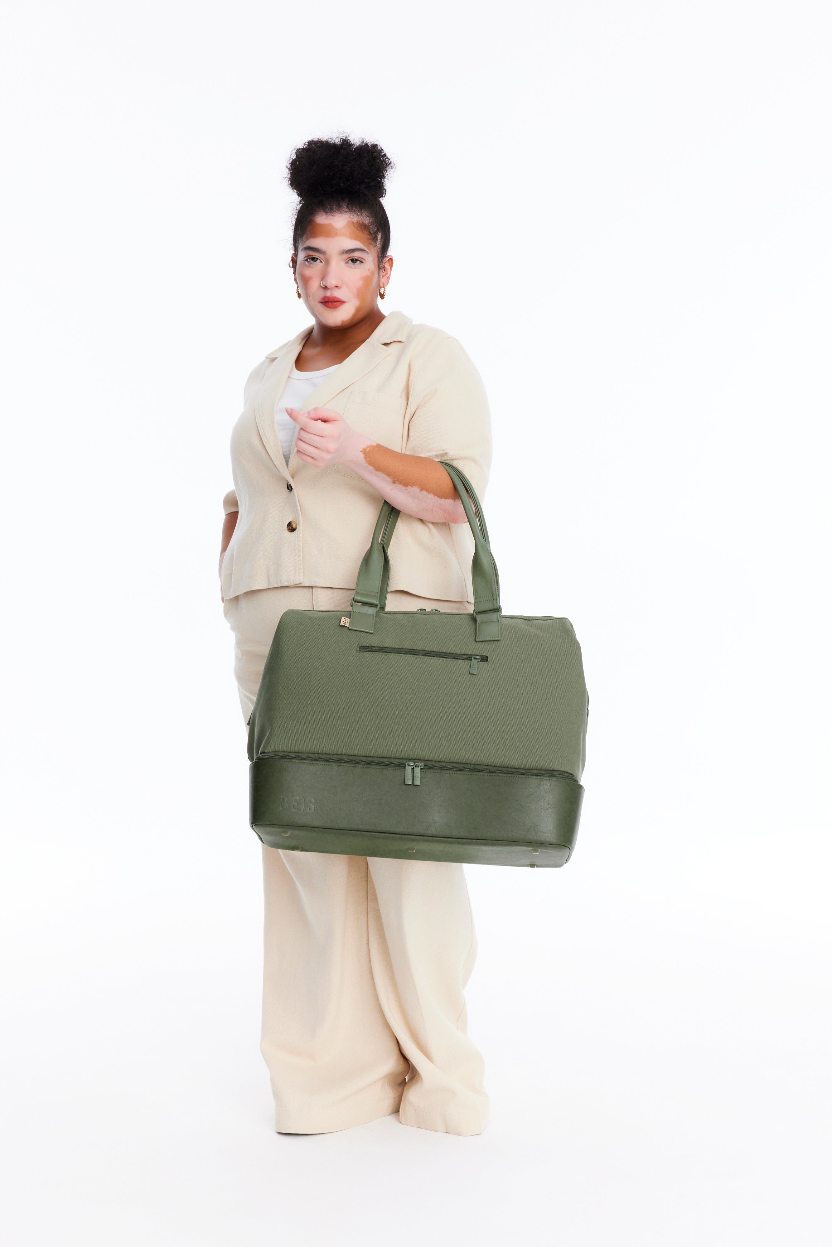 Brand New Béis Weekender newest in Matcha