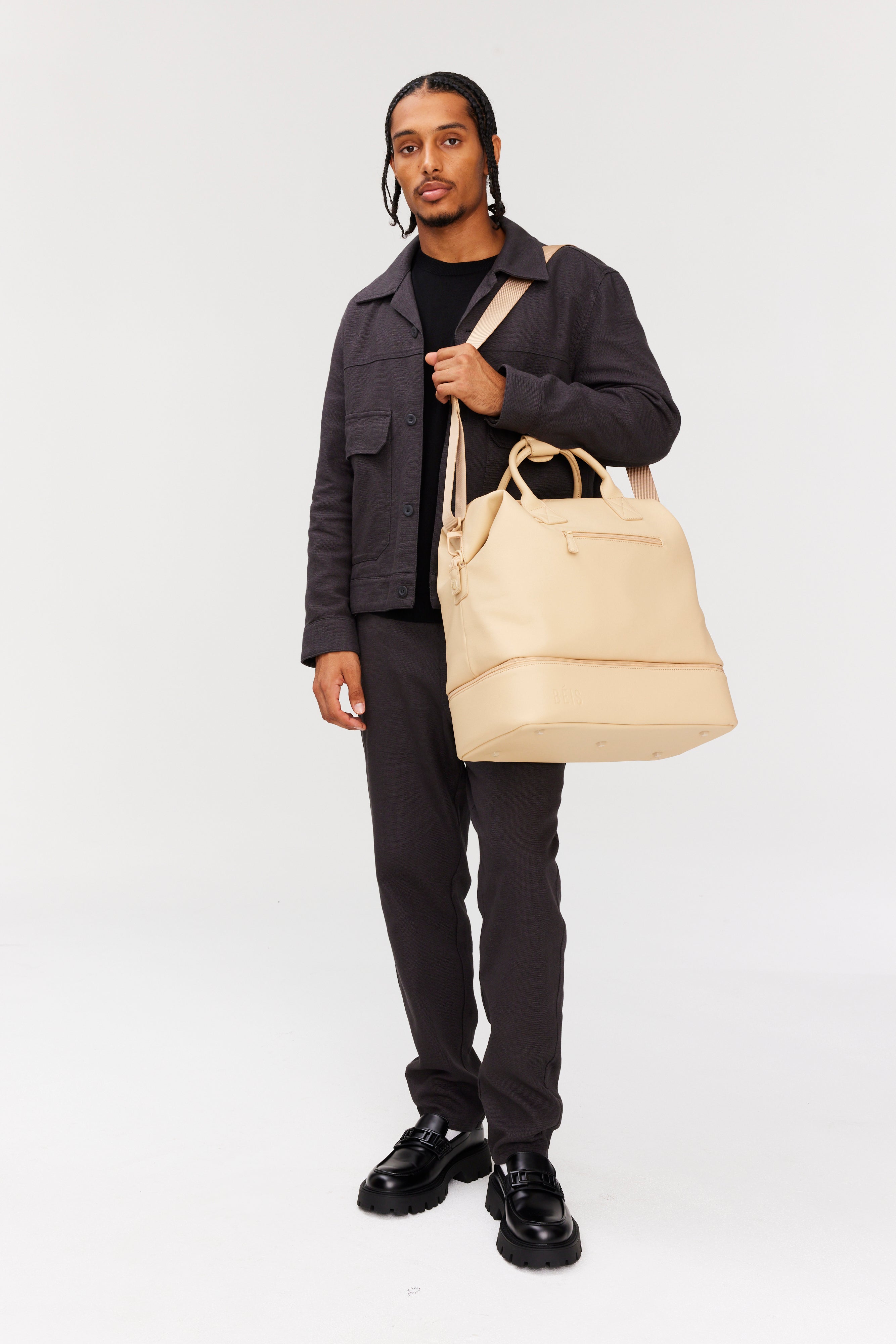 Béis 'The Premium Weekender' in Beige - Beige Cactus Leather