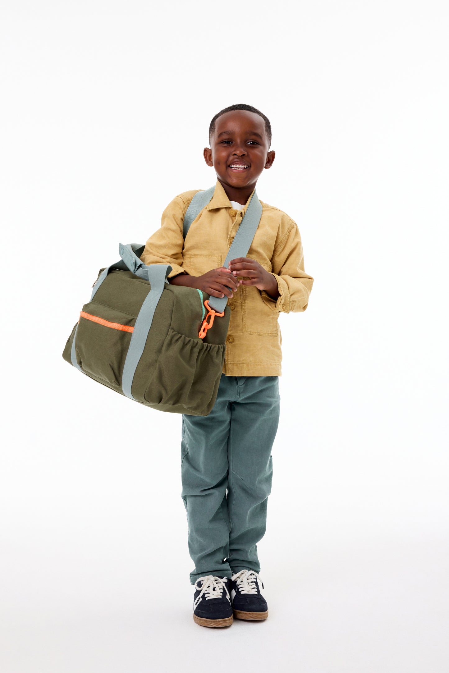 The Kids Duffle in Olive