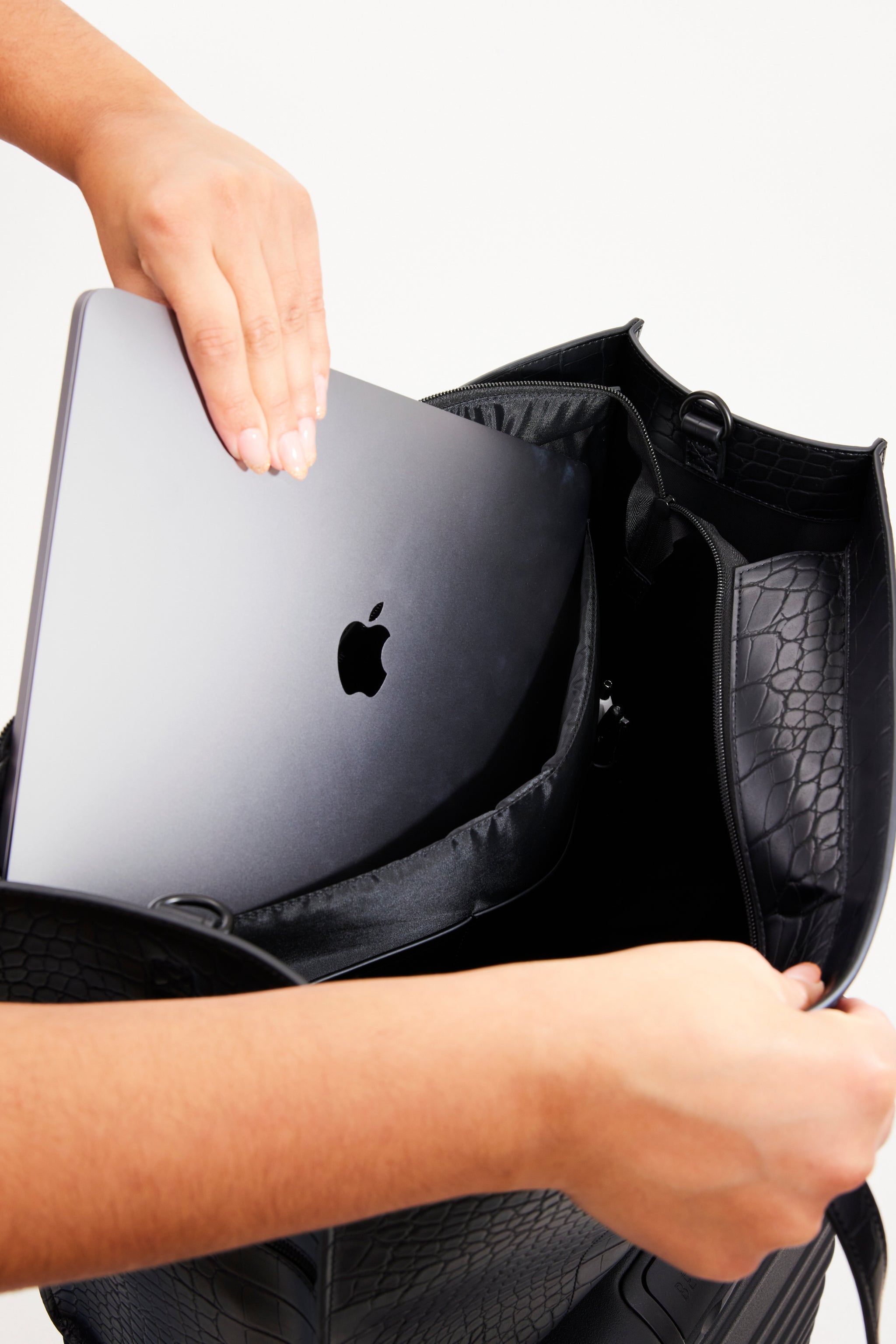 BÉIS 'The Large Work Tote' in Black Croc - Large Laptop Bag & Work Tote ...
