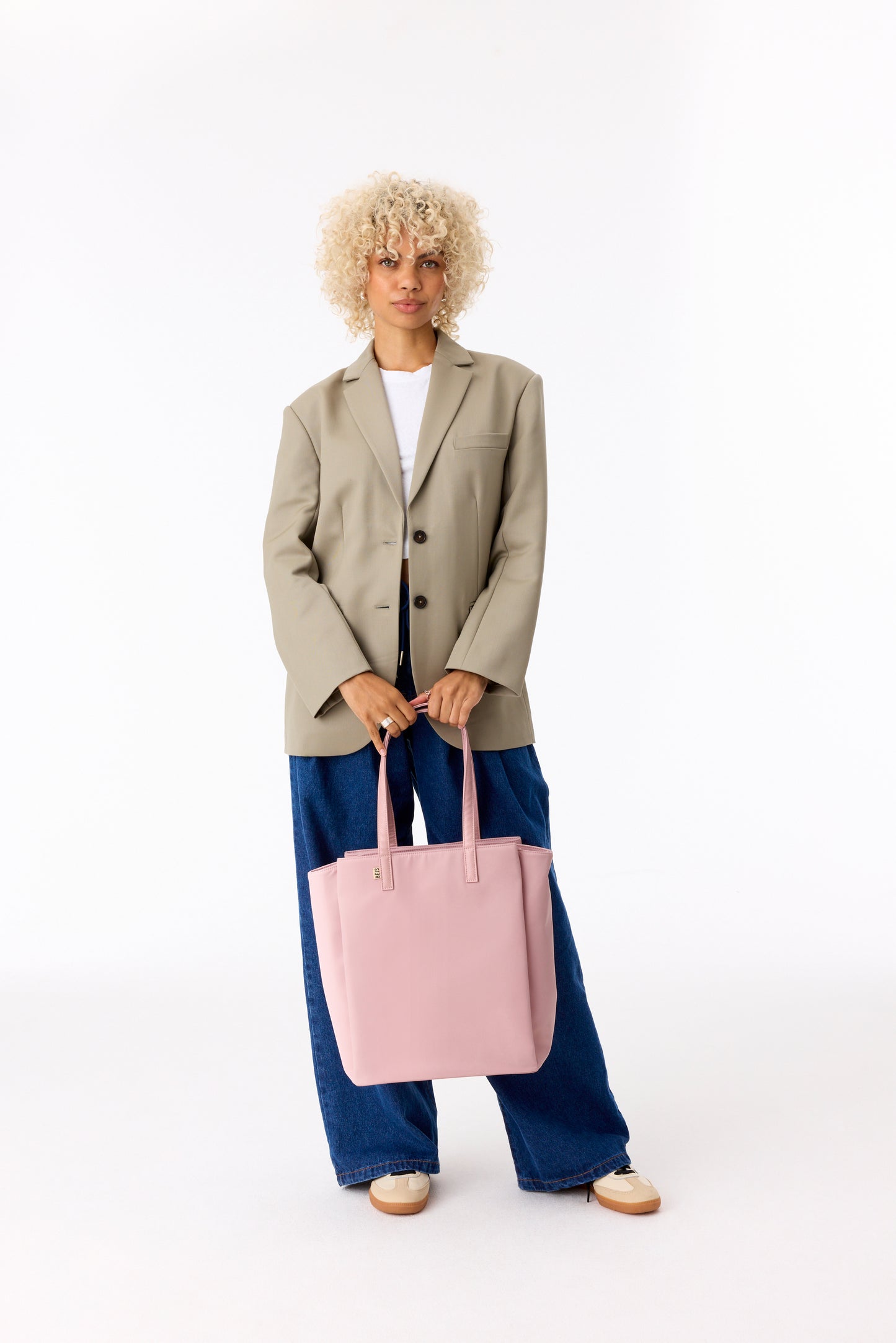 The Commuter Tote in Atlas Pink