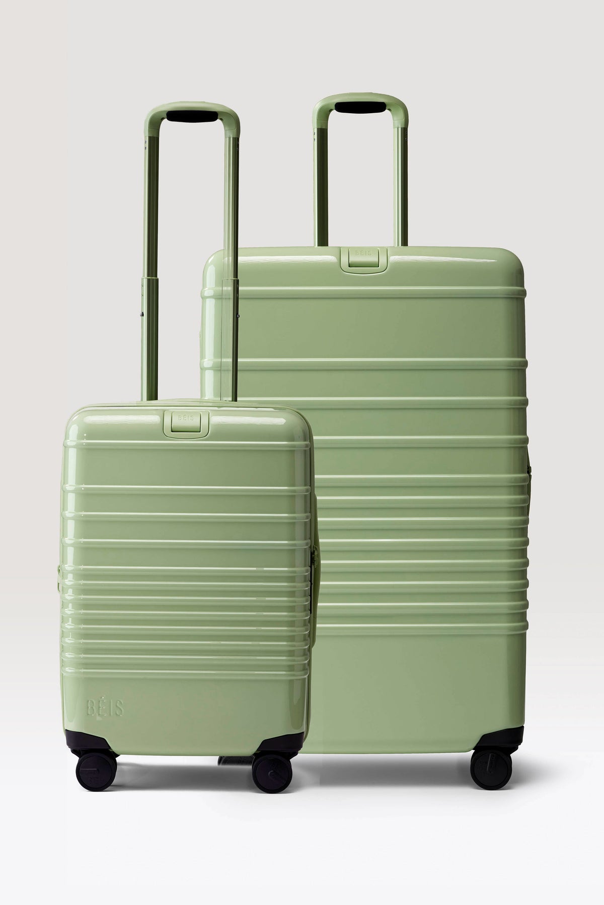 The Luggage Starter Set in Mint