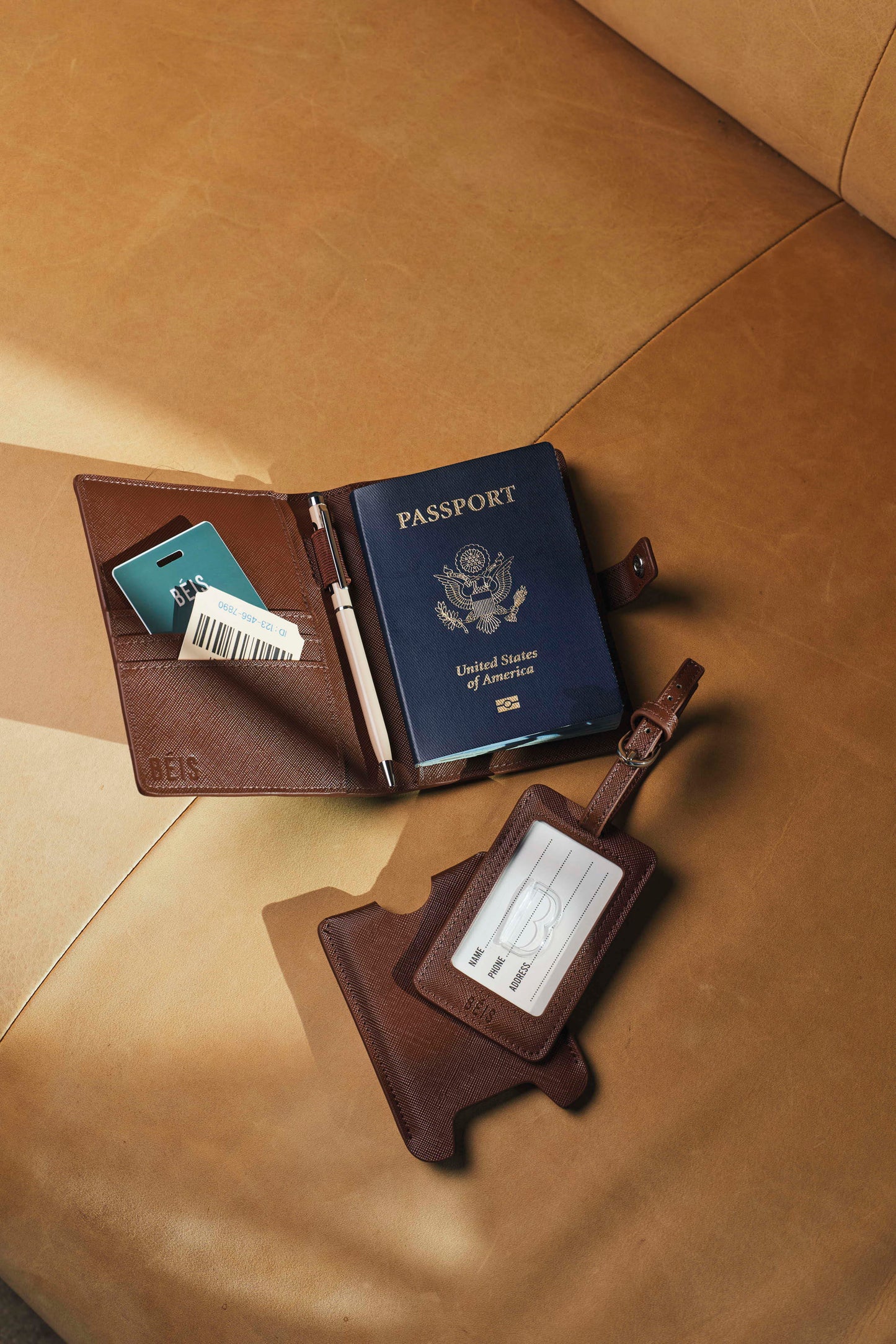 The Passport & Luggage Tag Set in Maple