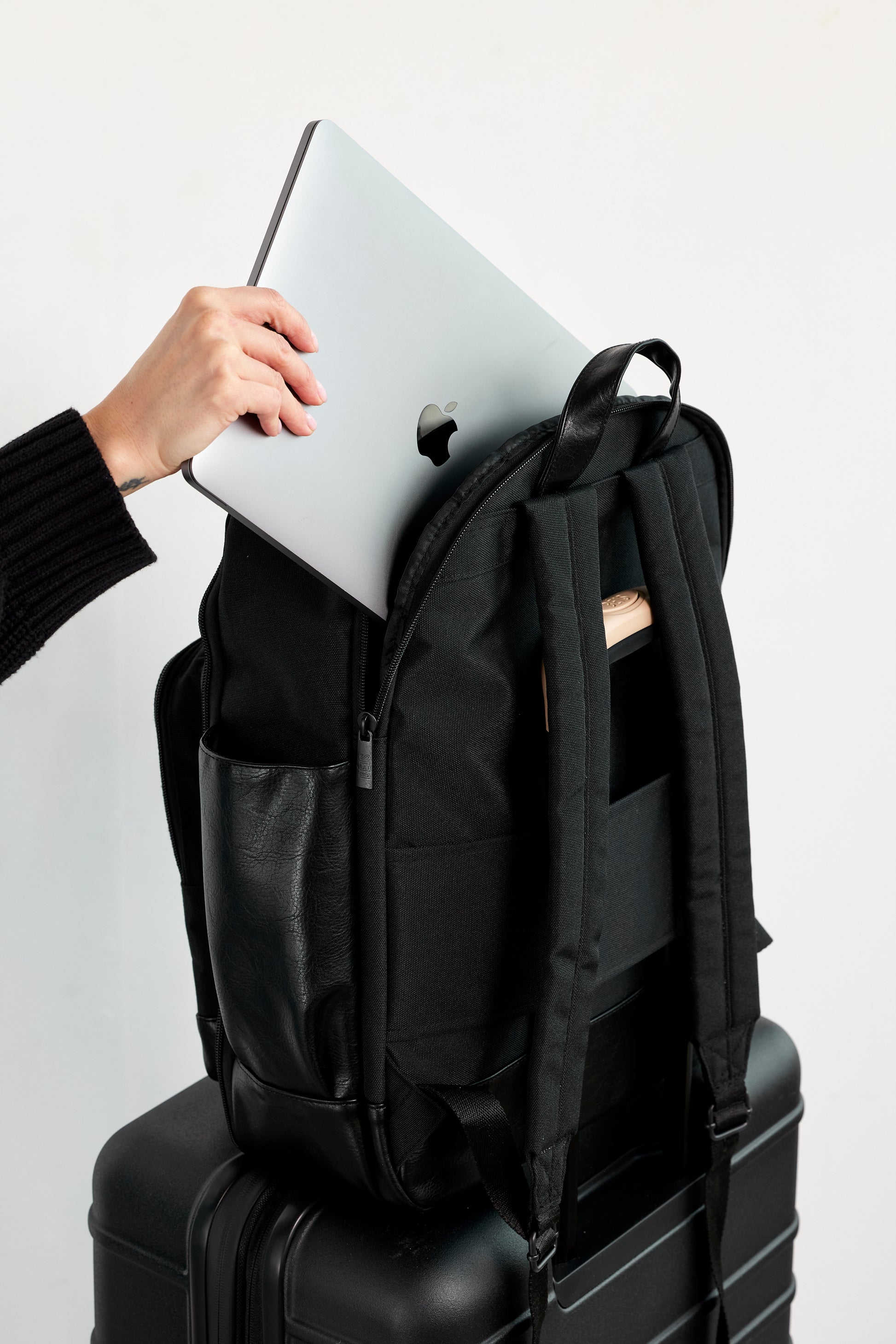 Designer Computer Bag Convertible Laptop Bag Black Leather 