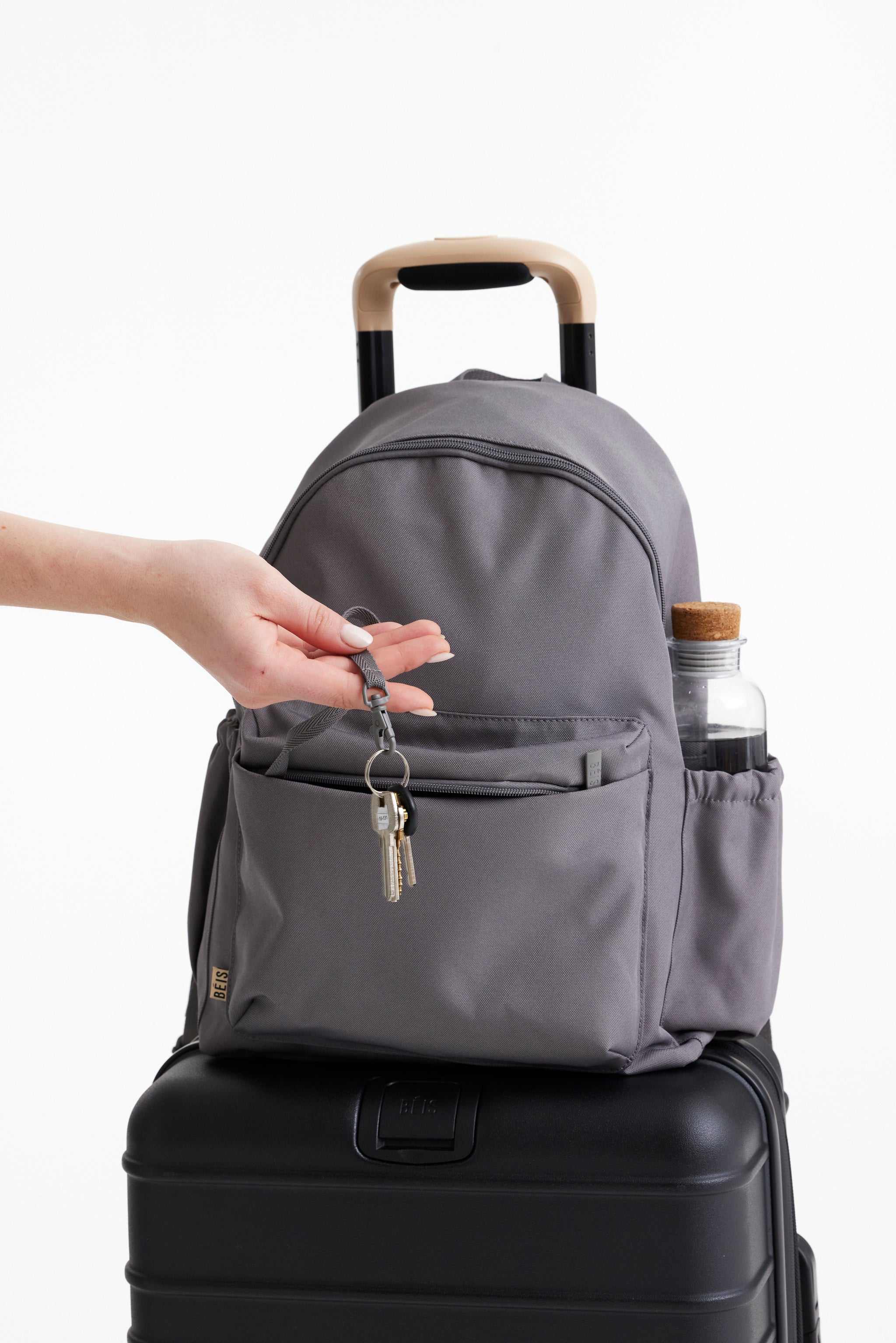 BÉIS 'The BEISICS Backpack' in Grey Backpack For Work & Travel With