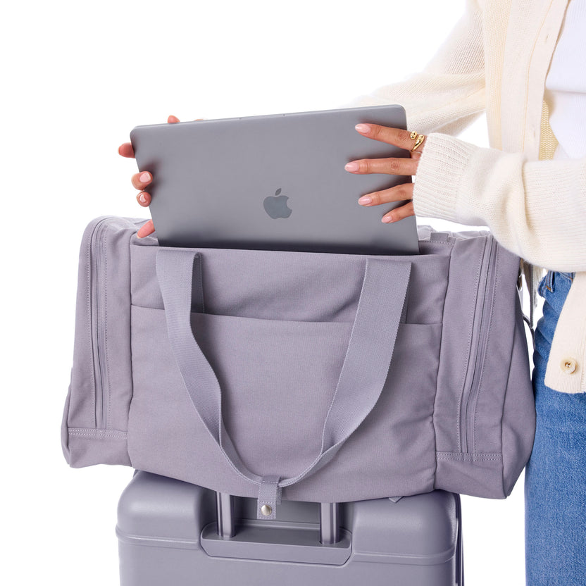 BÉIS 'The Utility Duffle' in Lavender - Lavender Heavy Duty Duffle Bag ...