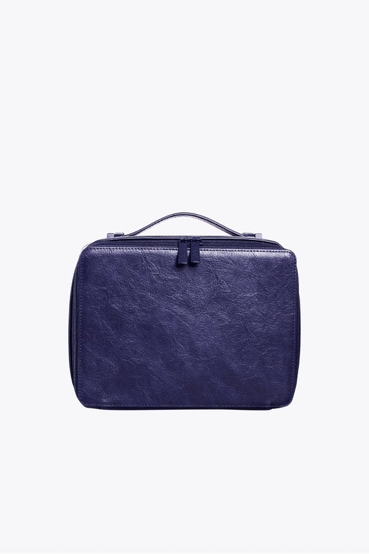 Resale The Cosmetic Case in Navy