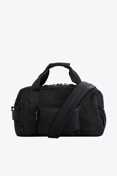 SINNO Sports Duffel Bag - Black With Multiple Compartments (Adjustable Strap, Water-Resistant)