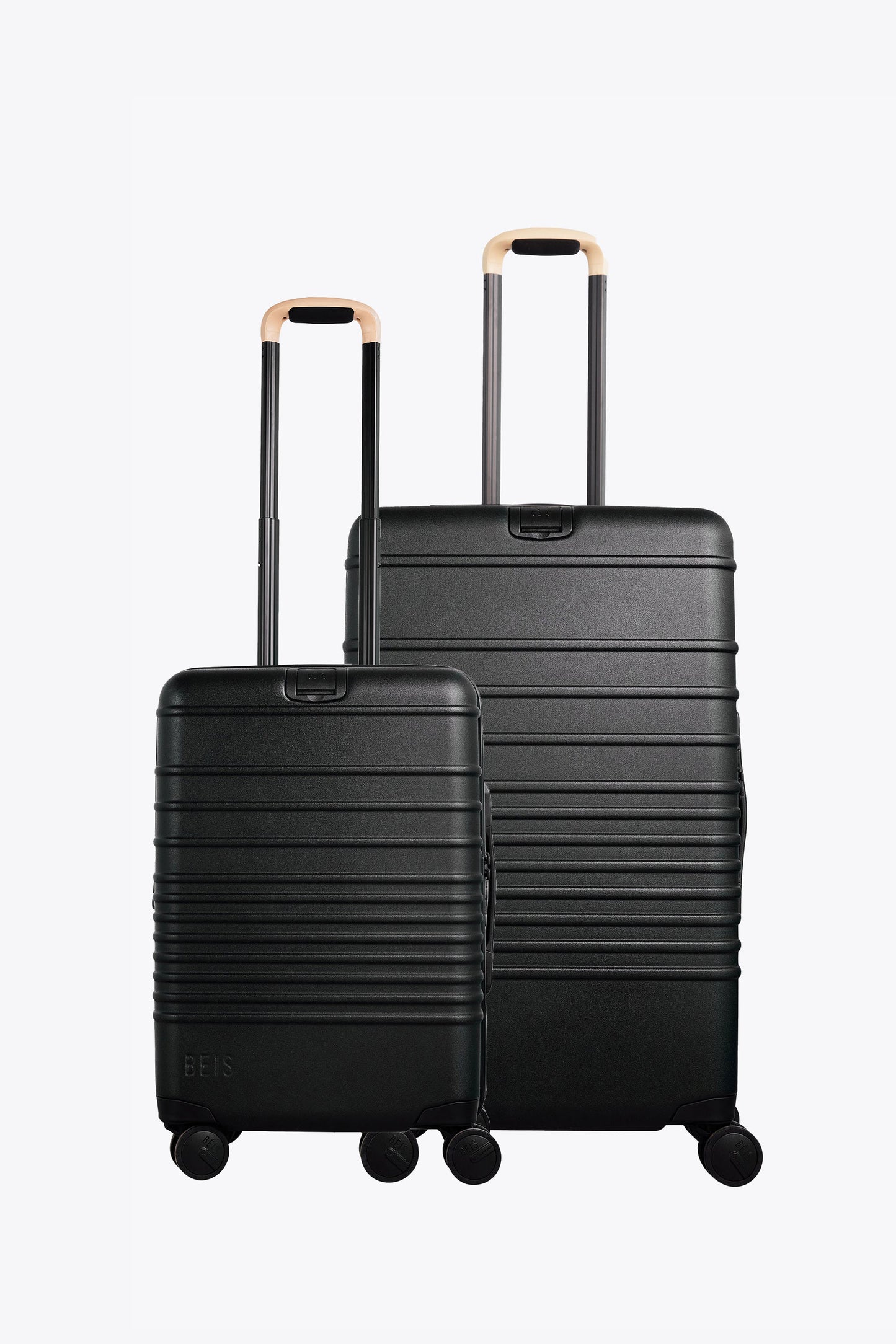 The Medium Luggage Starter Set