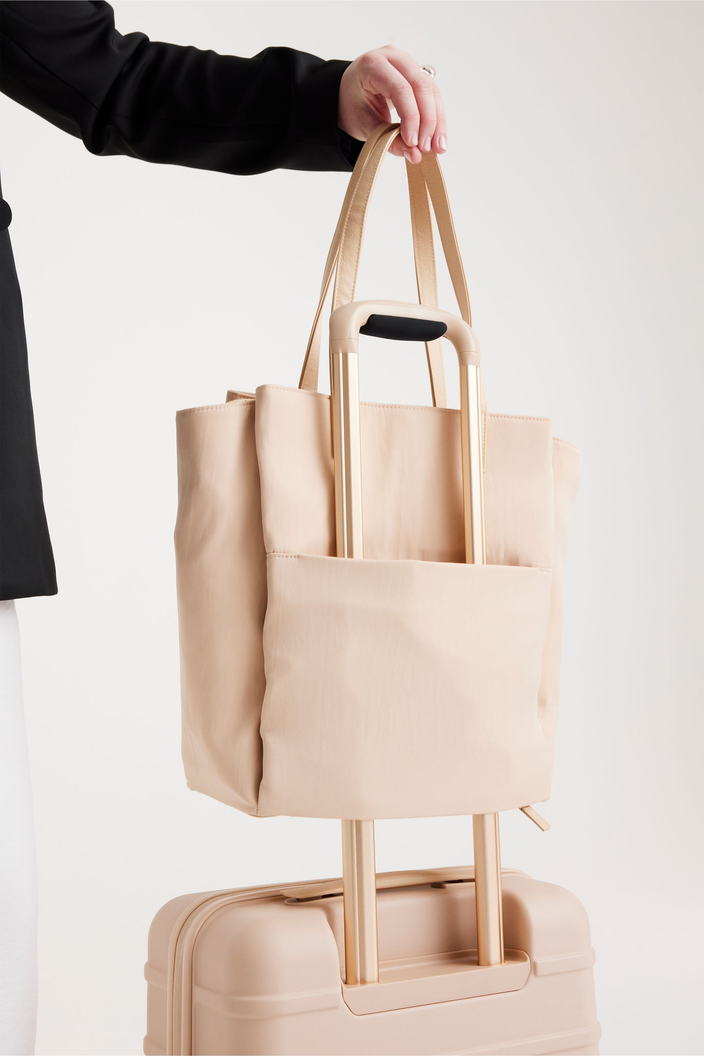 The Commuter Tote in Beige