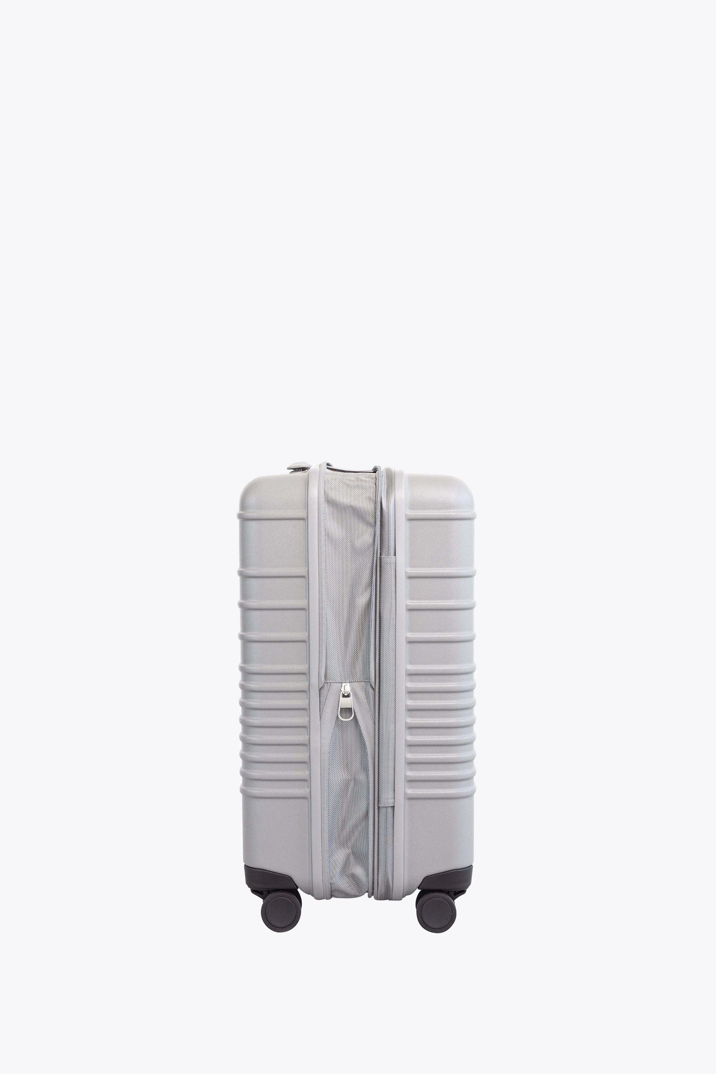 Resale The Carry-On Roller in Grey