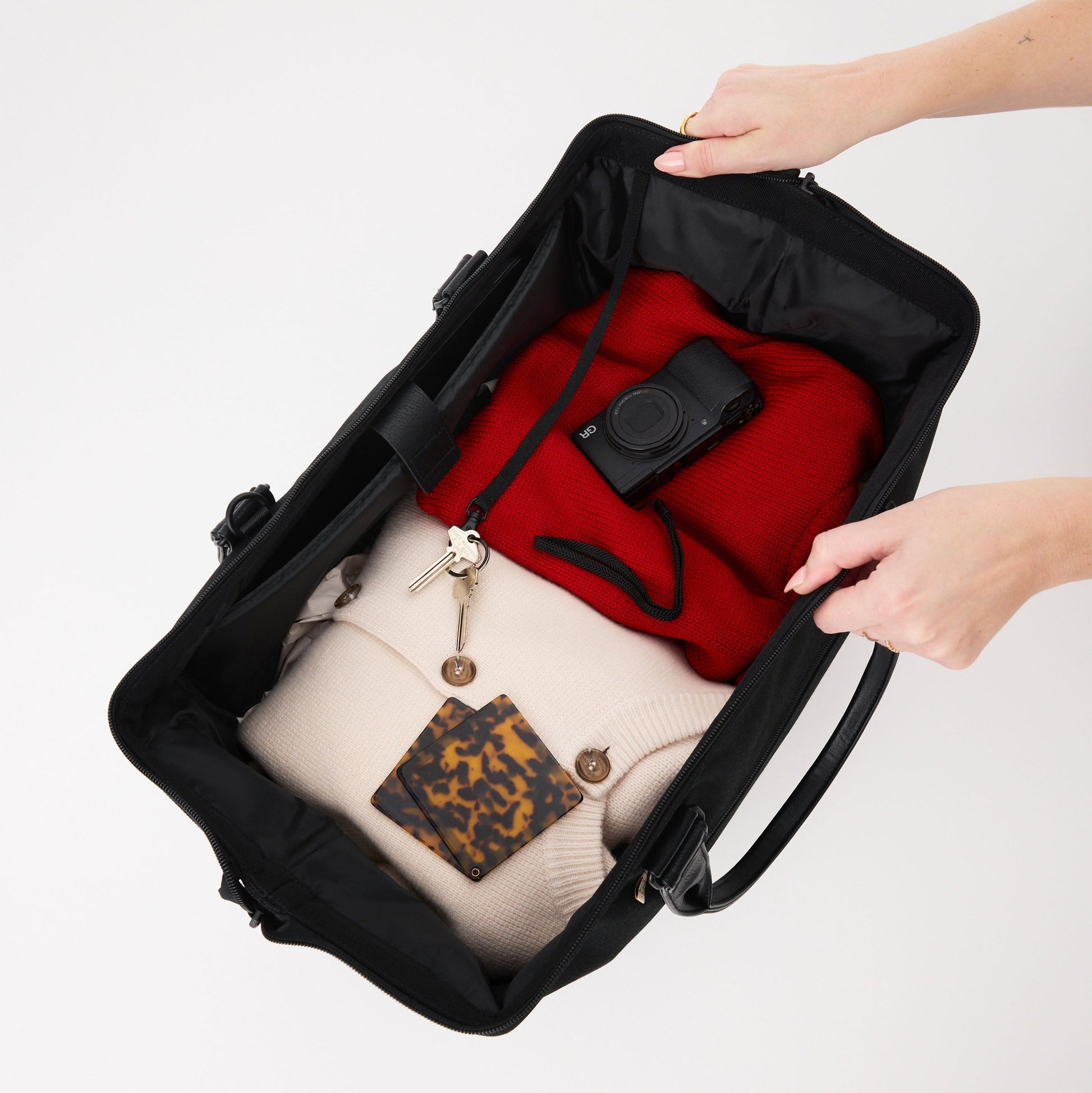 The Weekender in Black The Weekender in Black
