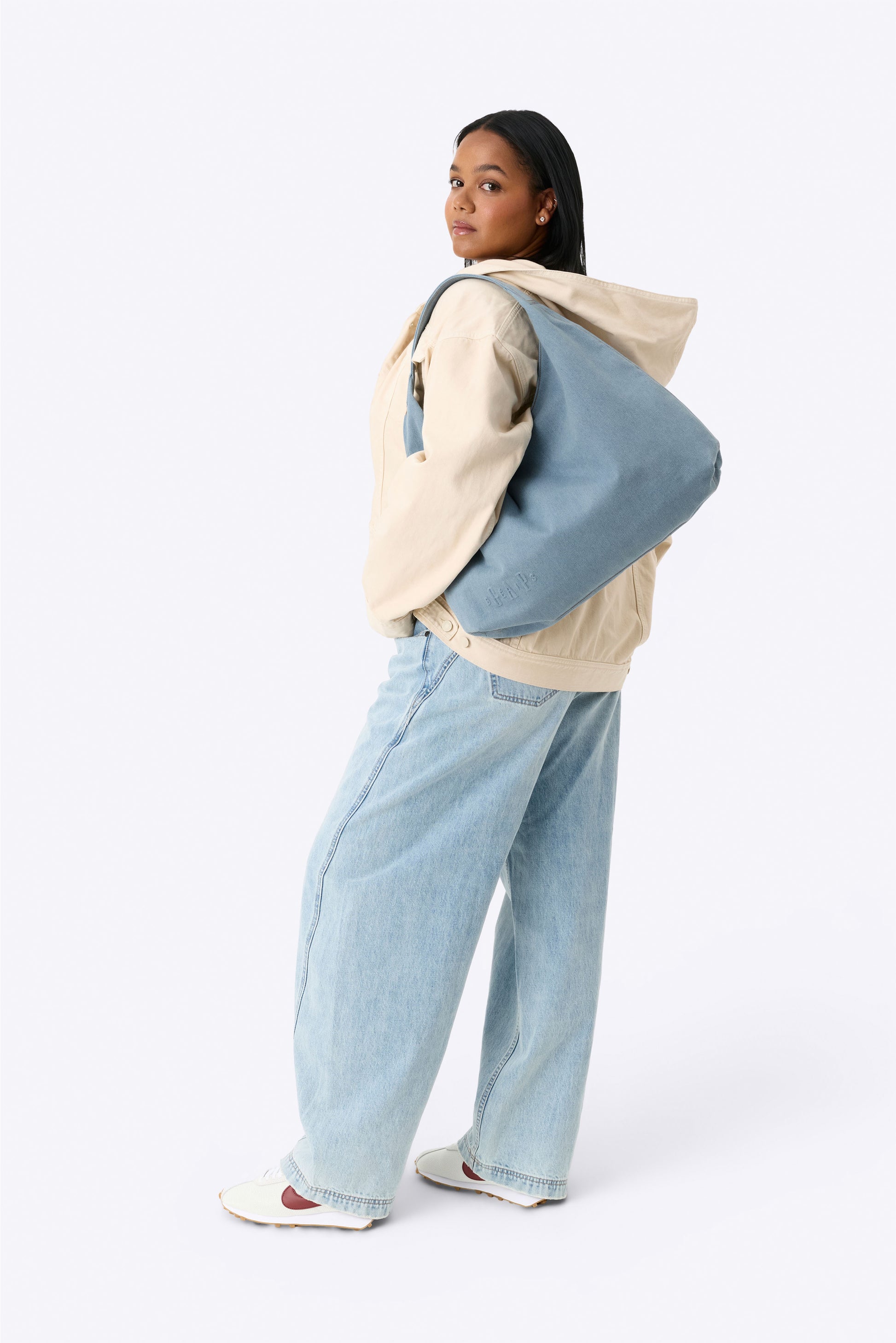 Gap x BÉIS The Shoulder Tote in Denim Blue