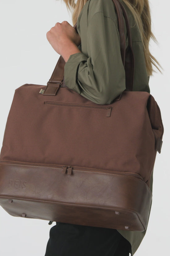 BÉIS 'The Mini Weekender' in Maple - Small Brown Overnight & Weekend Bag
