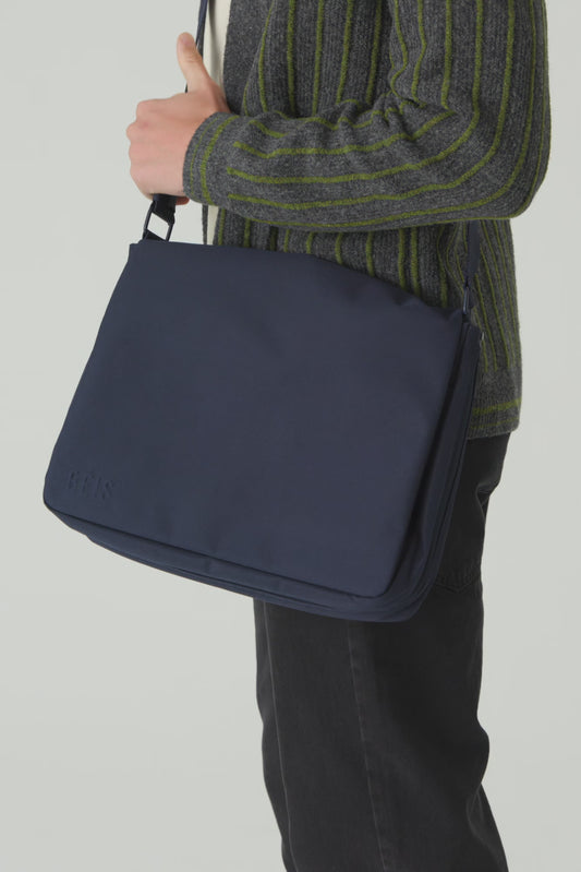 The Expandable Messenger Tote in Navy