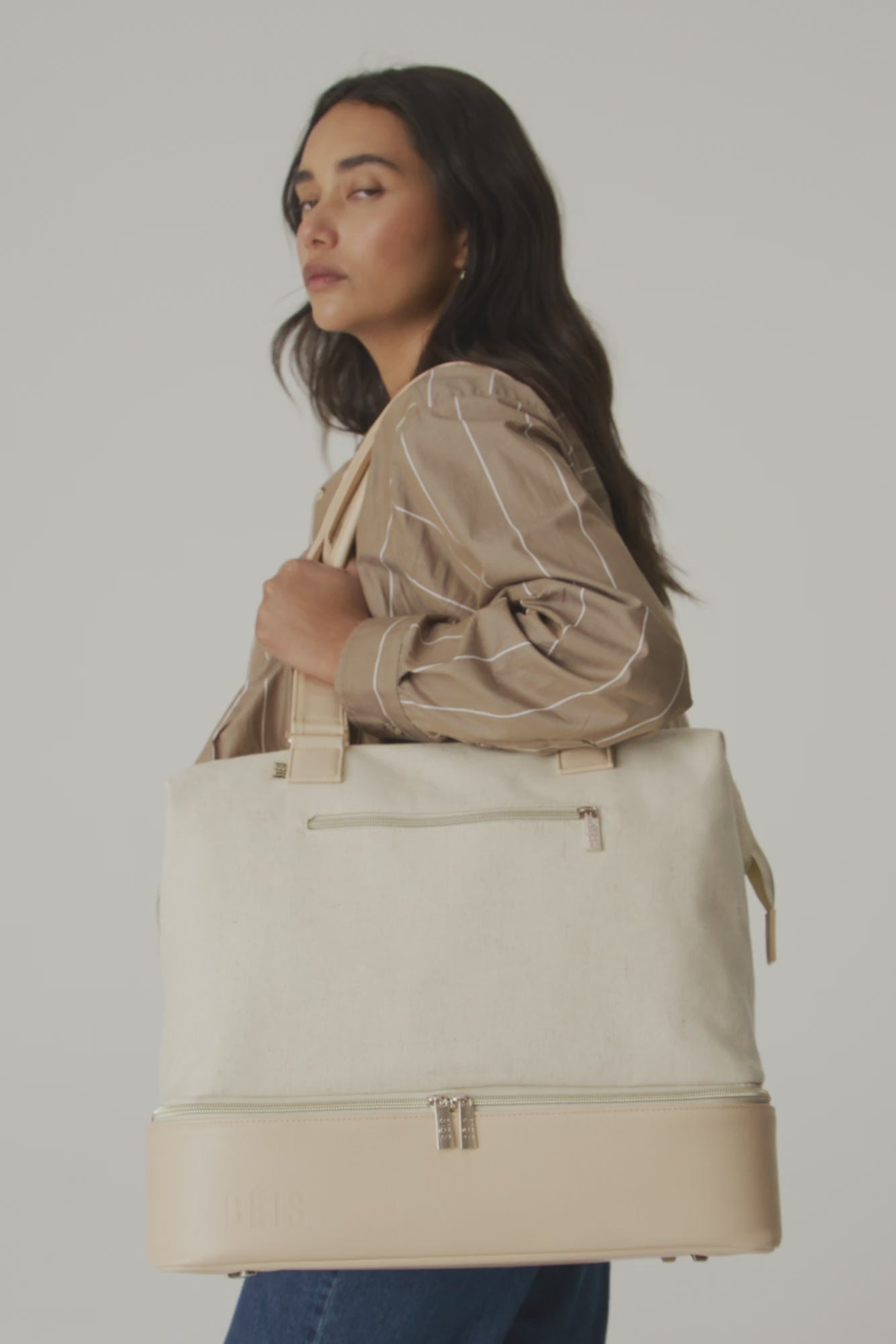 BÉIS 'The Mini Weekender' In Beige - Small Beige Weekender Bag