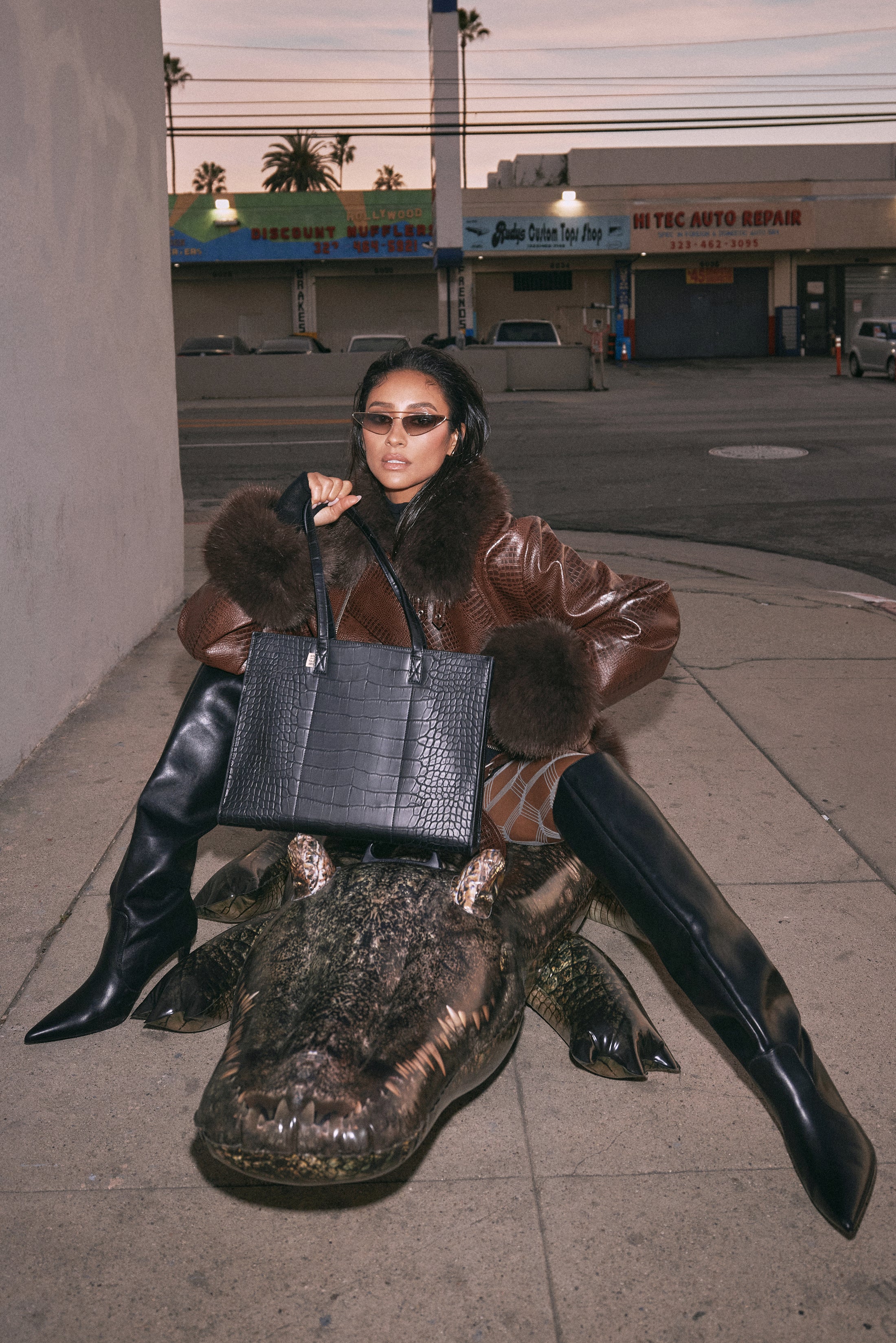 BÉIS 'The Work Tote' in Black Croc - Designer Laptop Tote Bag & Office ...