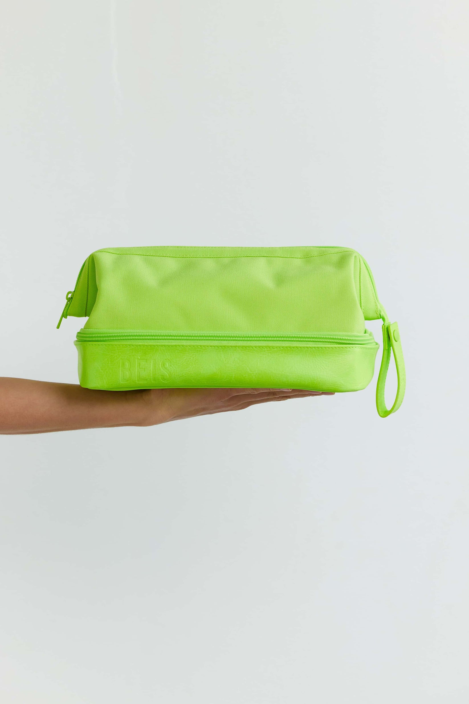 BÉIS 'The Dopp Kit' In Citron - Green Travel Toiletry Bag & Toiletry Kit