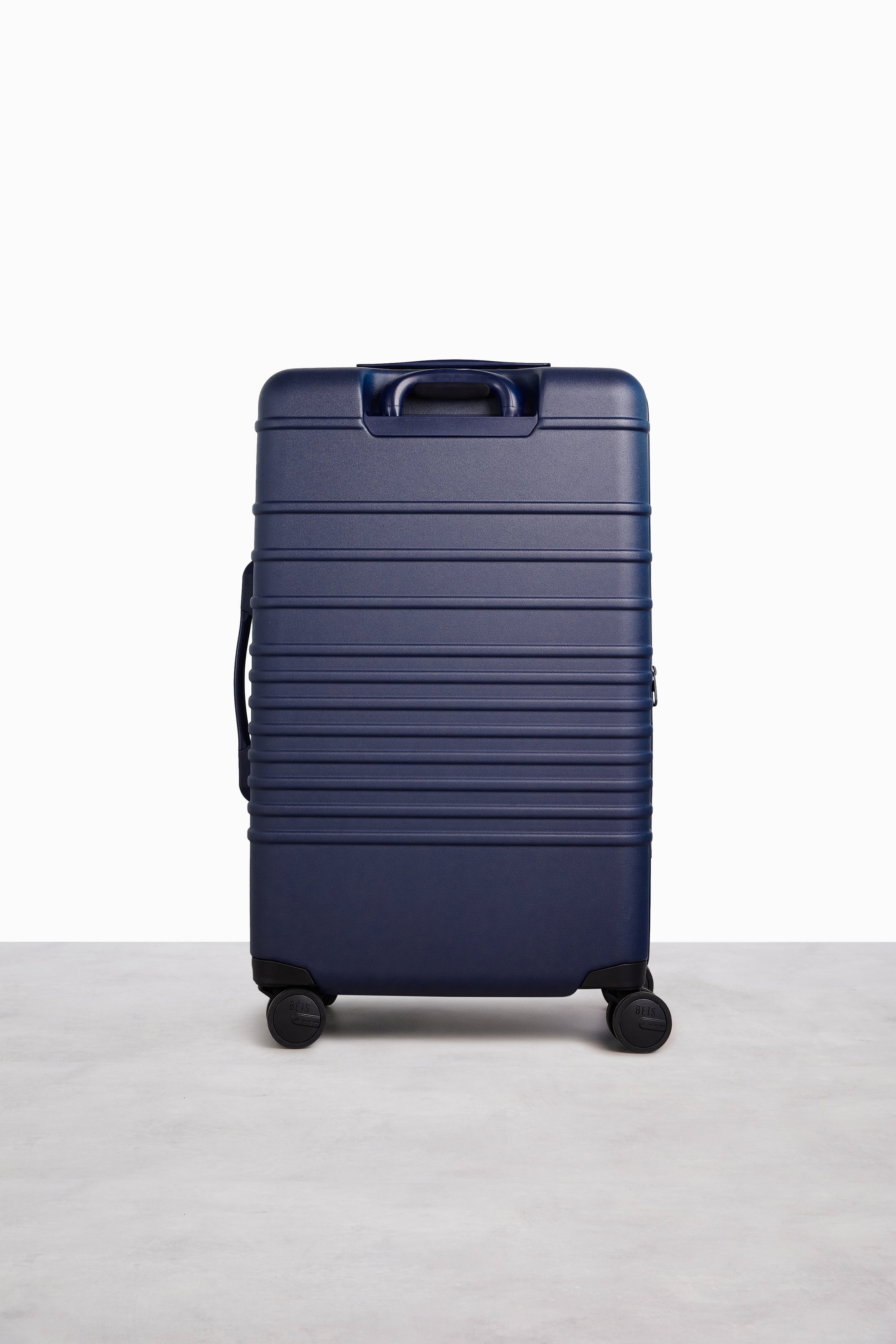BÉIS 'The Medium Check-In Roller' in Navy - Navy Blue 26 inch Medium Rolling Luggage & Checked ...