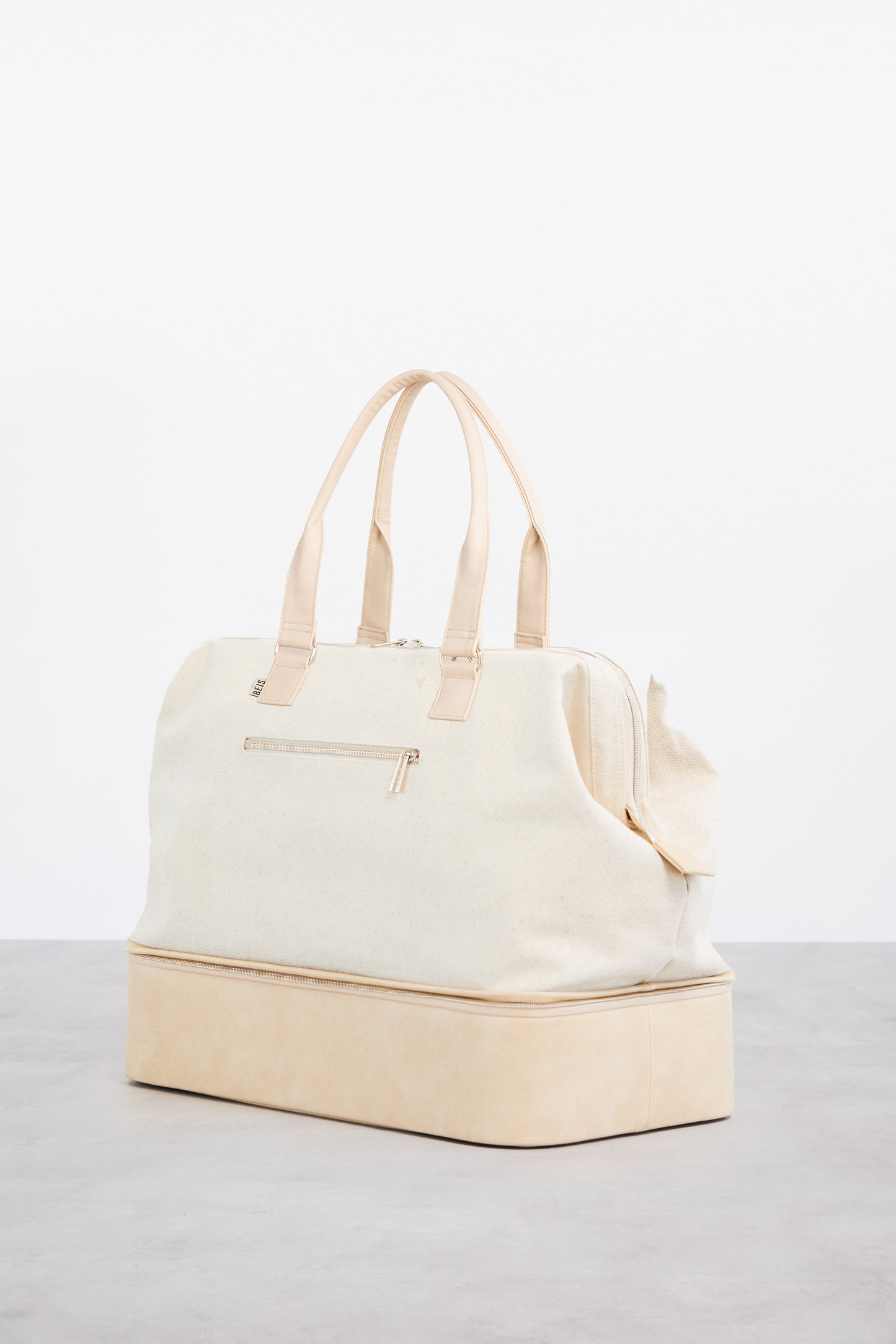 The convertible weekender in beige Clearance