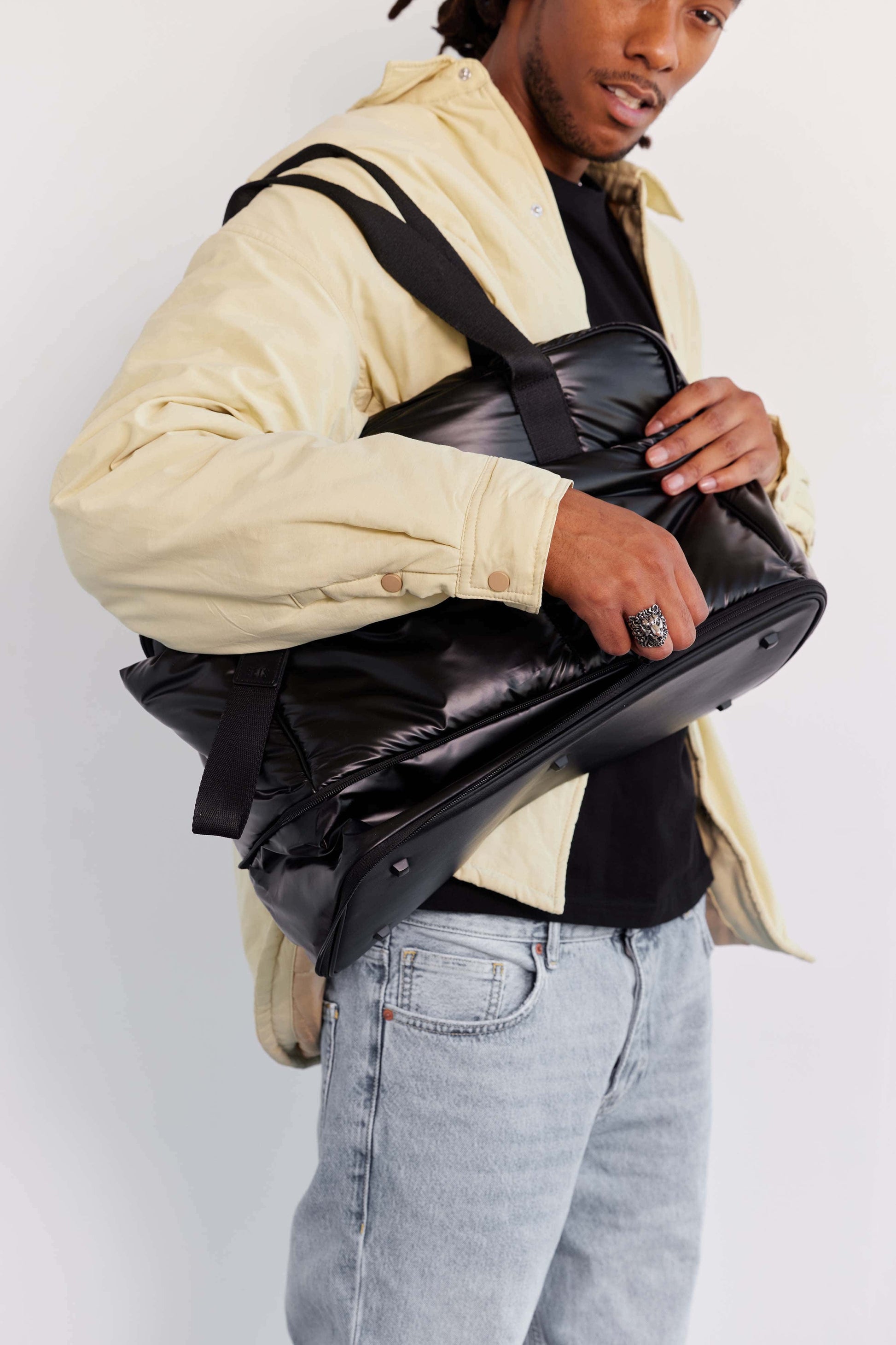 Beis expandable duffle Clearance