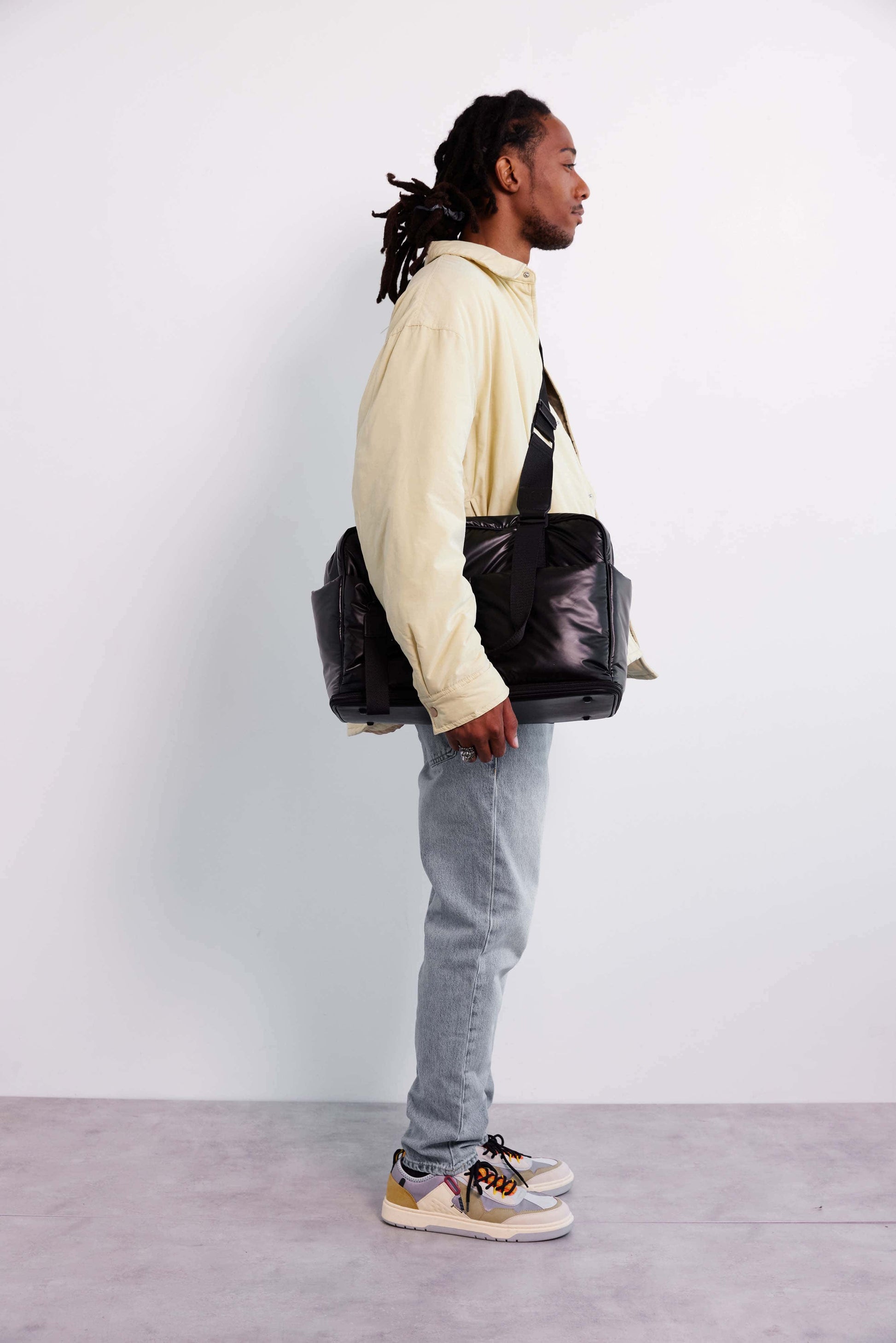 The expandable duffle beis Clearance